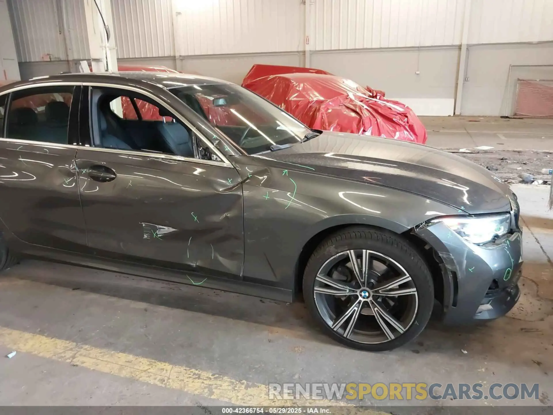 6 Photograph of a damaged car 3MW5R7J09M8C00676 BMW 330I 2021