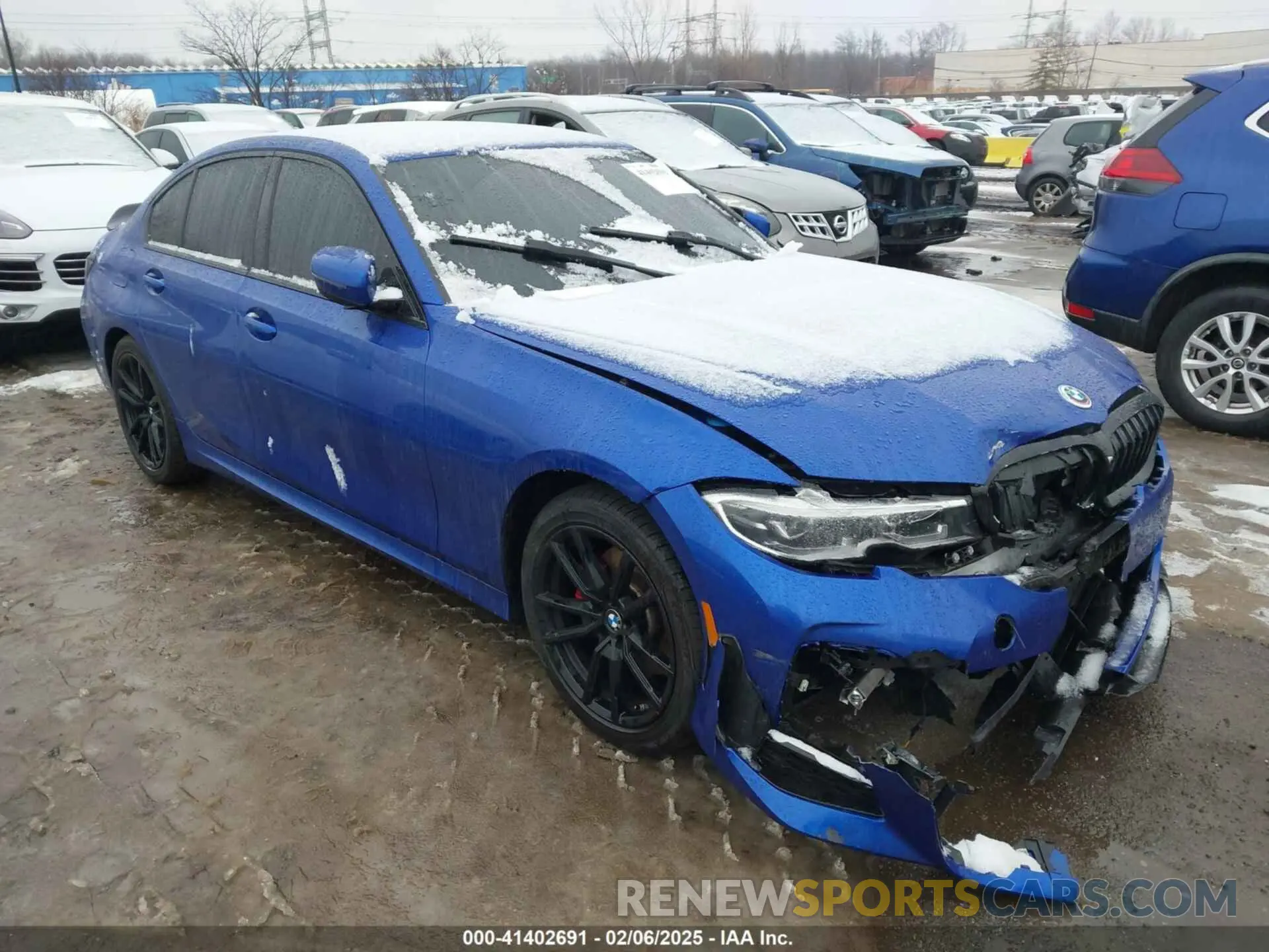 1 Photograph of a damaged car 3MW5R7J0XM8B72564 BMW 330I 2021