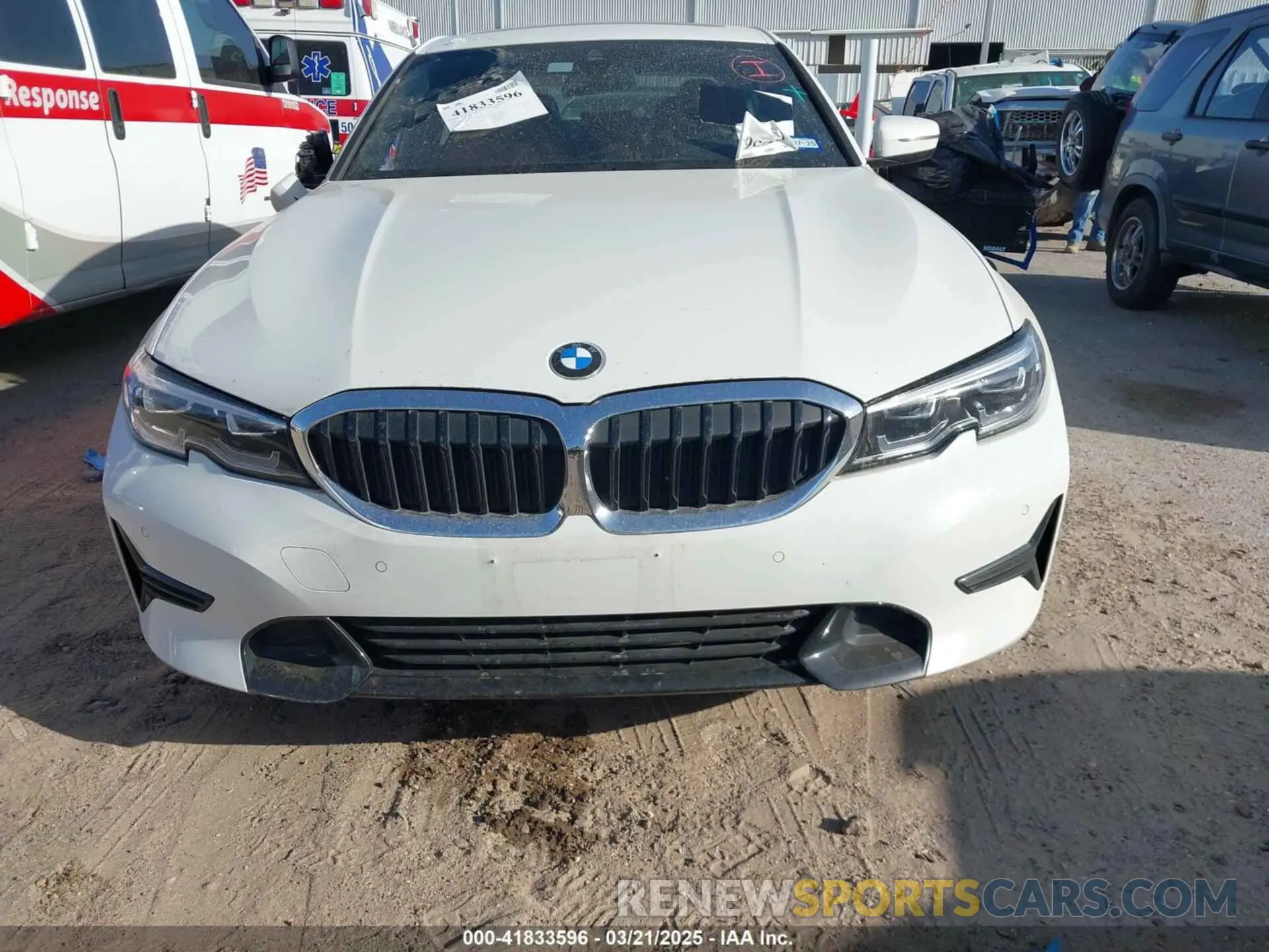 12 Photograph of a damaged car 3MW5R1J01N8C72194 BMW 330I 2022