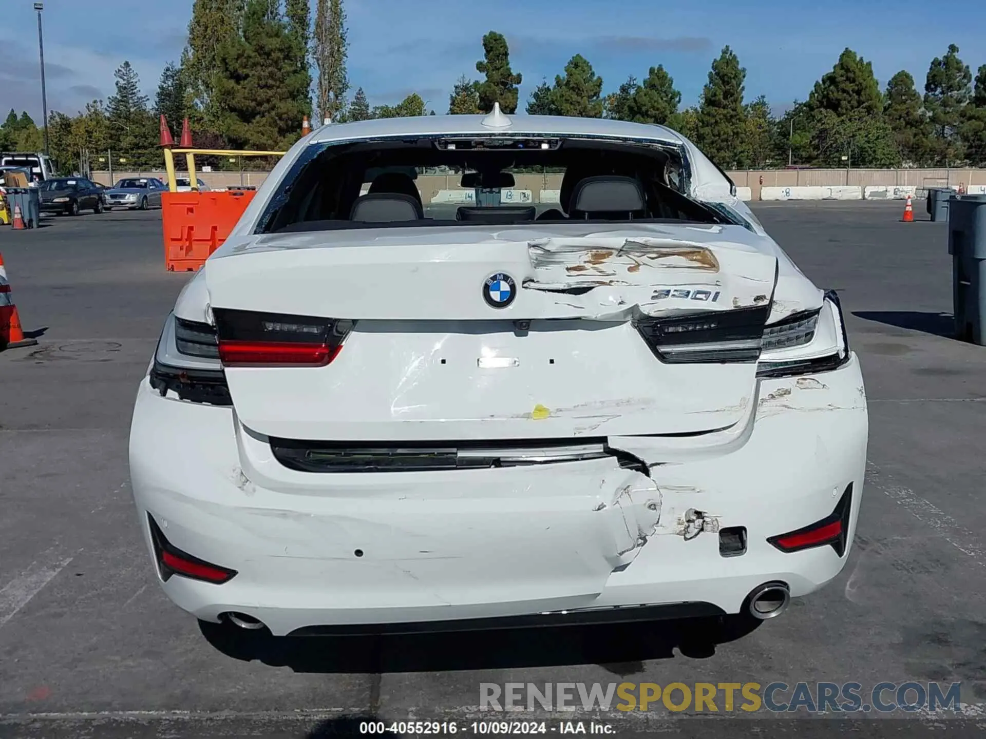 16 Photograph of a damaged car 3MW5R1J02N8C39933 BMW 330I 2022
