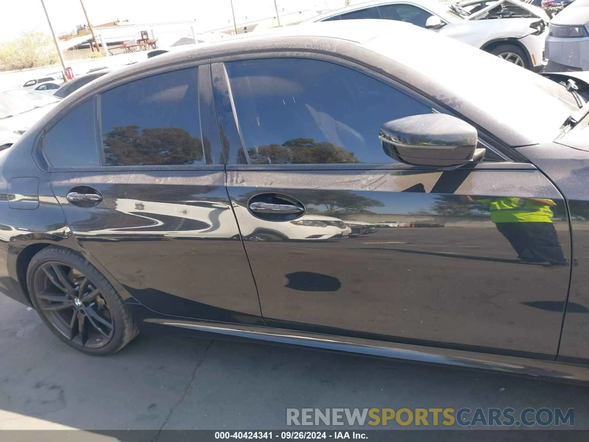 13 Photograph of a damaged car 3MW5R1J03N8C25507 BMW 330I 2022