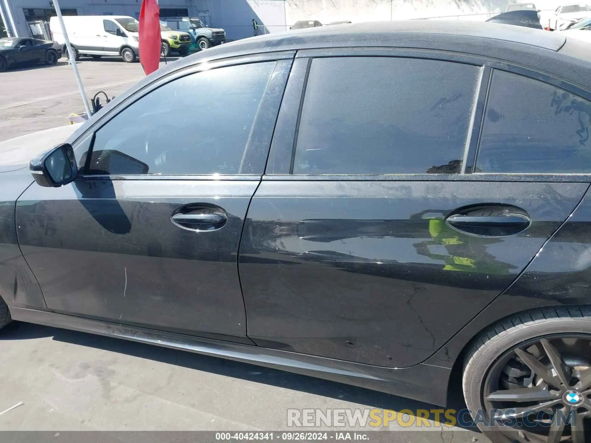 14 Photograph of a damaged car 3MW5R1J03N8C25507 BMW 330I 2022