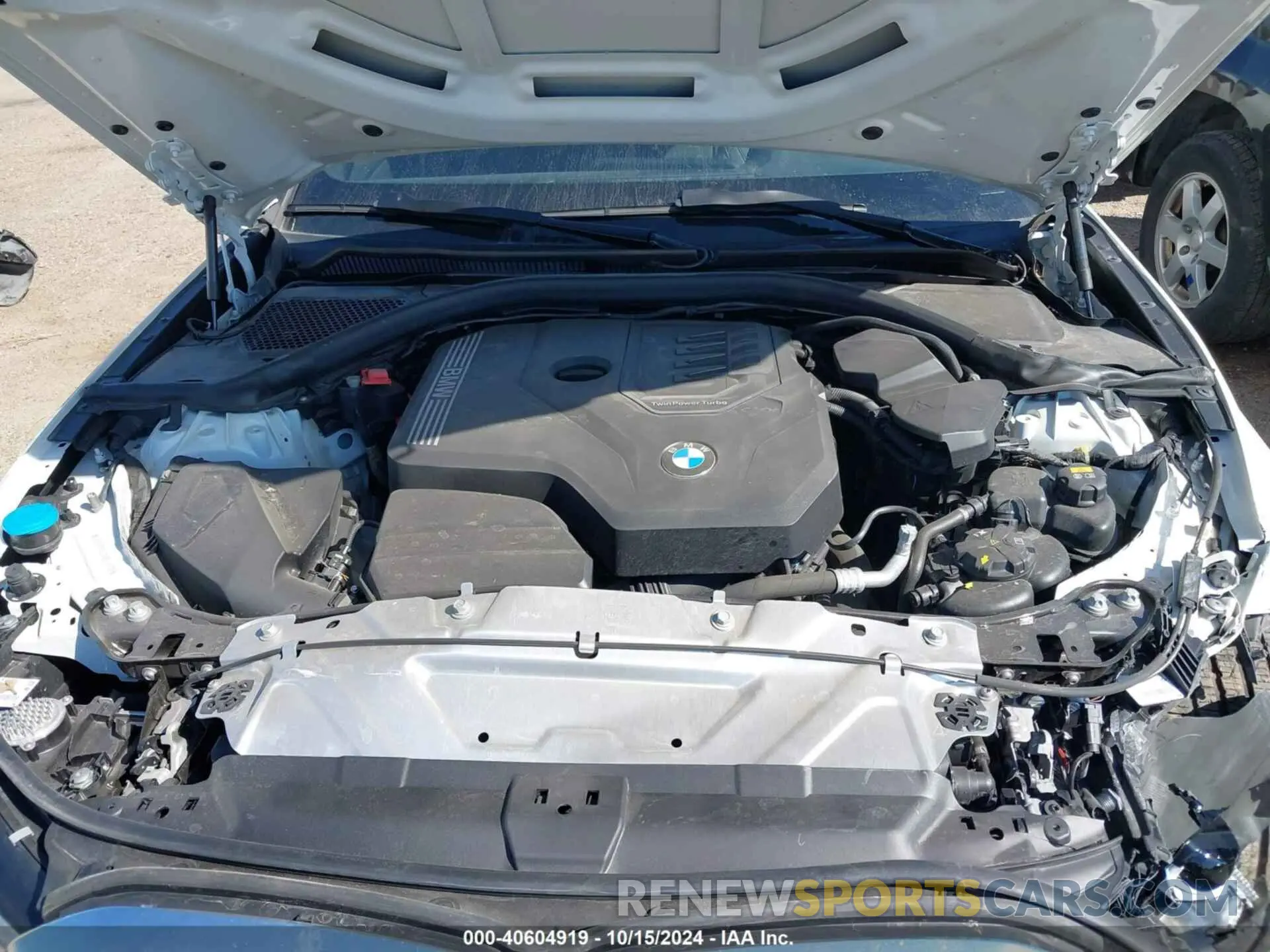 10 Photograph of a damaged car 3MW5R1J03N8C42775 BMW 330I 2022