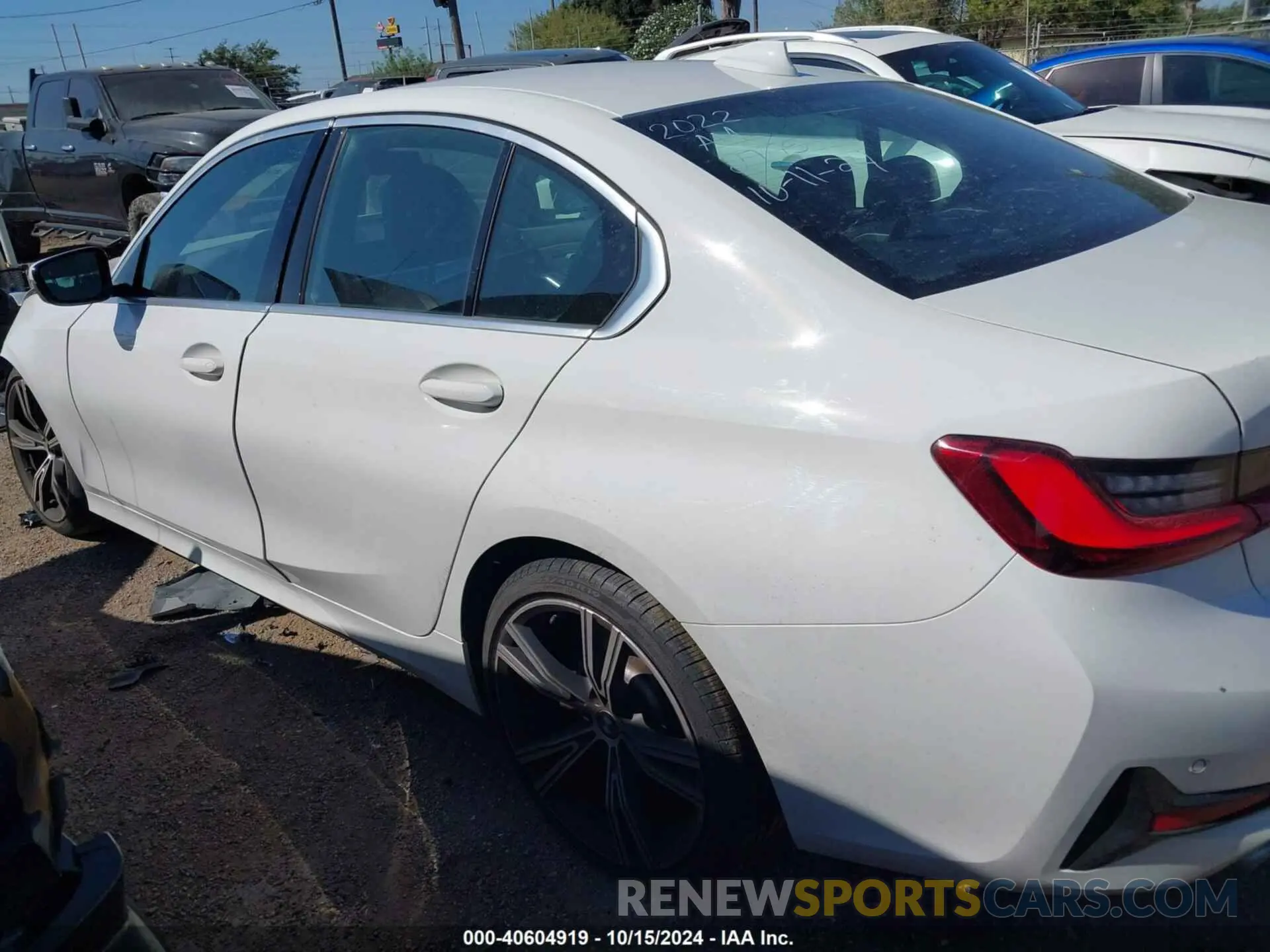 13 Photograph of a damaged car 3MW5R1J03N8C42775 BMW 330I 2022
