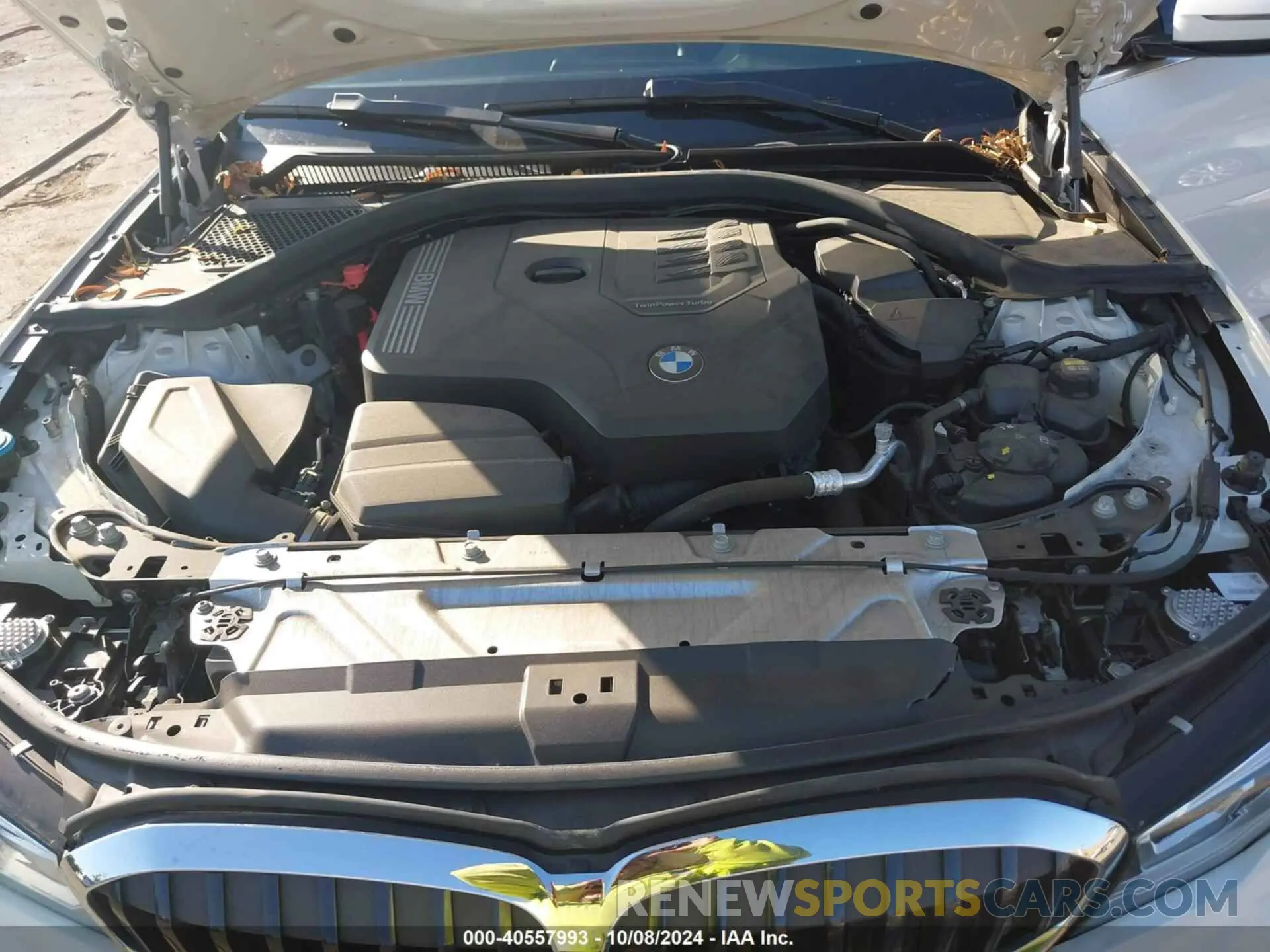 10 Photograph of a damaged car 3MW5R1J05N8C53583 BMW 330I 2022