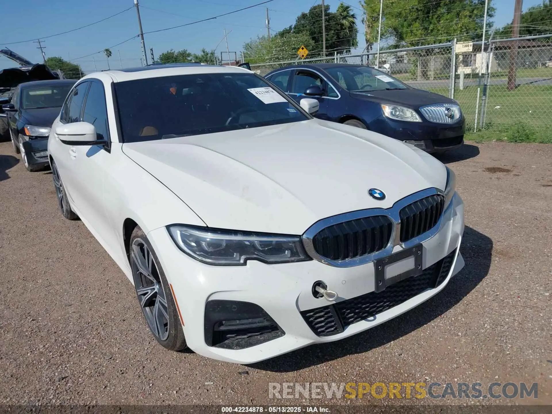 1 Photograph of a damaged car 3MW5R1J06N8C42821 BMW 330I 2022