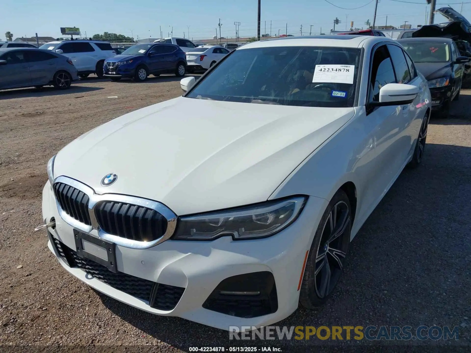 2 Photograph of a damaged car 3MW5R1J06N8C42821 BMW 330I 2022