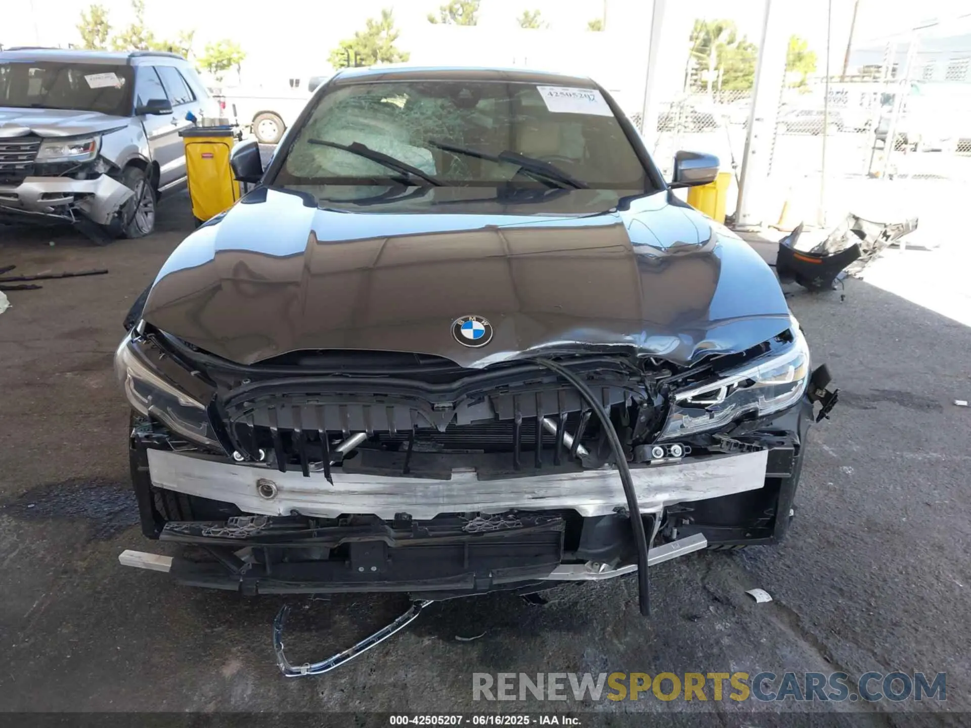 12 Photograph of a damaged car 3MW5R1J08N8C55960 BMW 330I 2022