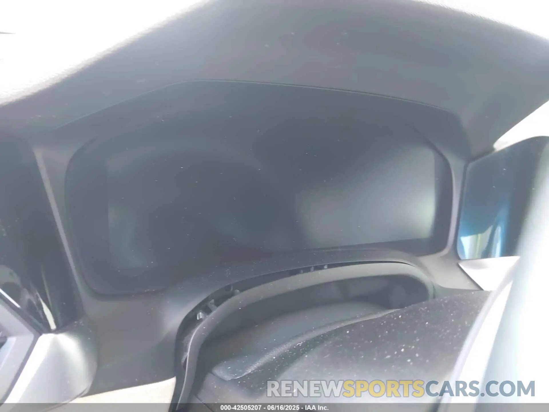 7 Photograph of a damaged car 3MW5R1J08N8C55960 BMW 330I 2022