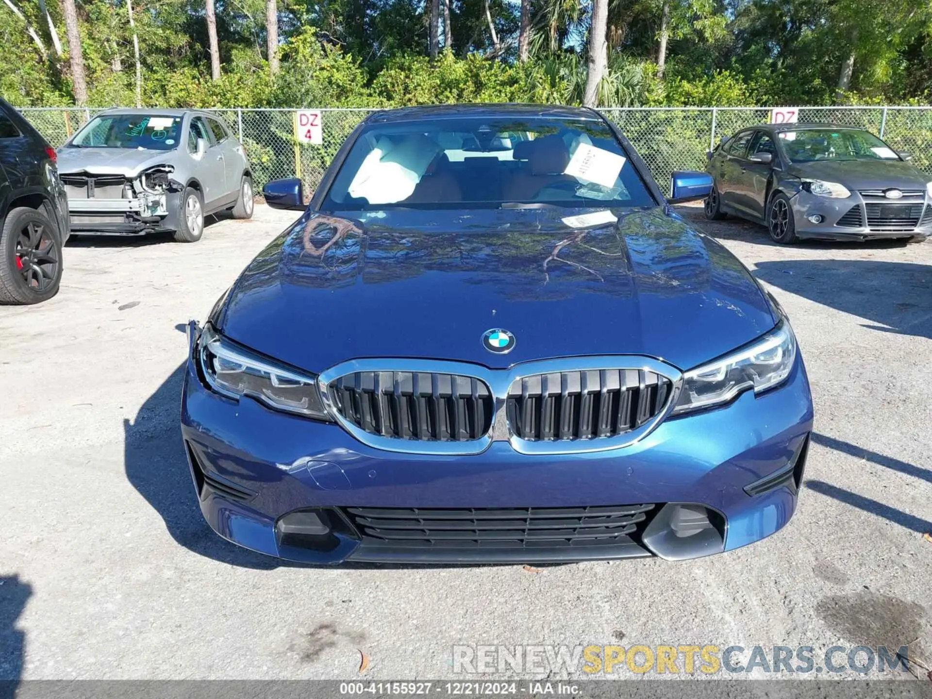 12 Photograph of a damaged car 3MW5R1J09N8C47267 BMW 330I 2022