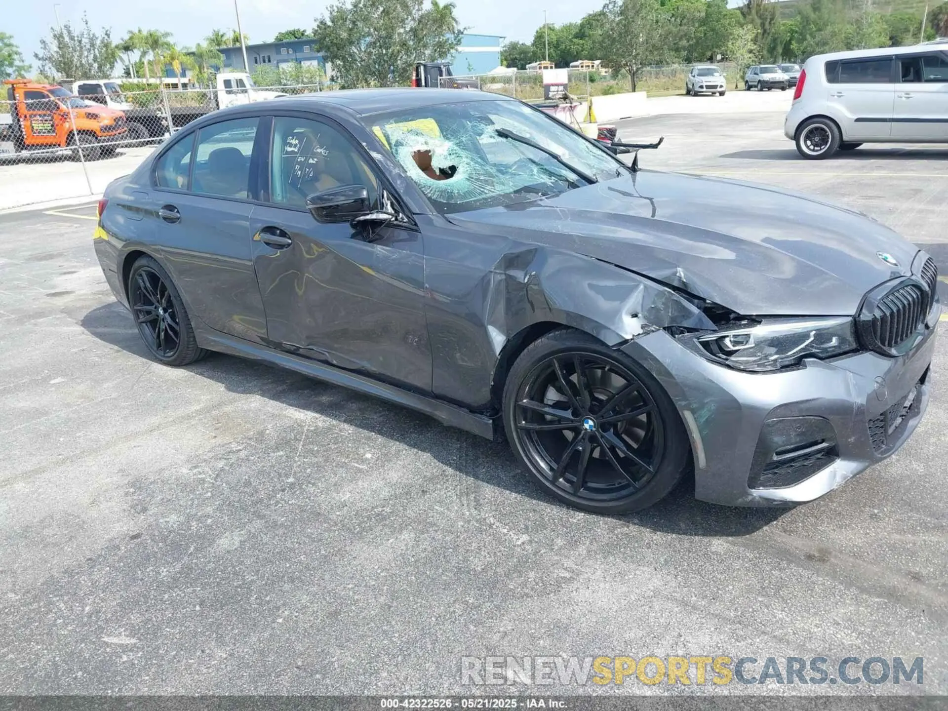 1 Photograph of a damaged car 3MW5R1J0XN8C41168 BMW 330I 2022
