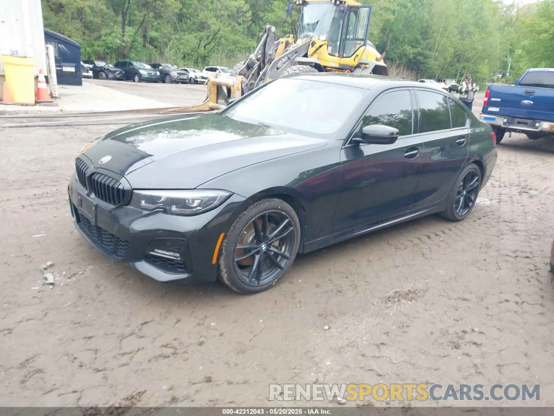 2 Photograph of a damaged car 3MW5R7J02N8C24917 BMW 330I 2022