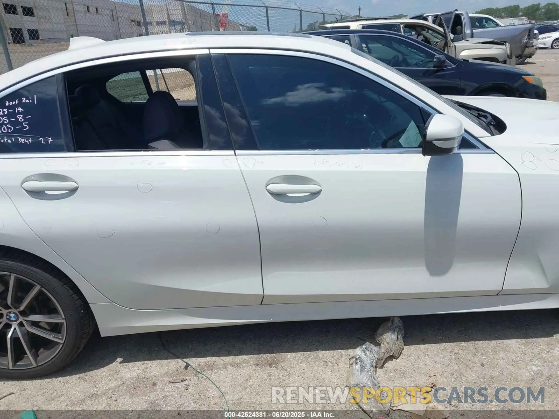 13 Photograph of a damaged car 3MW5R7J03N8C52967 BMW 330I 2022