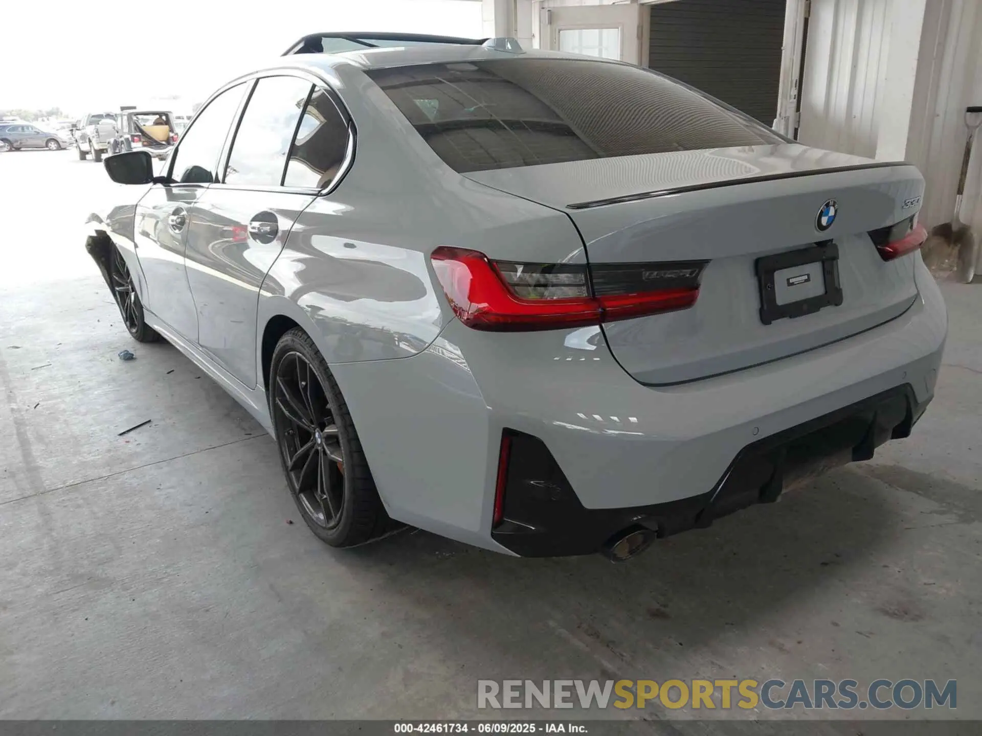 3 Photograph of a damaged car 3MW69FF01P8D33427 BMW 330I 2023