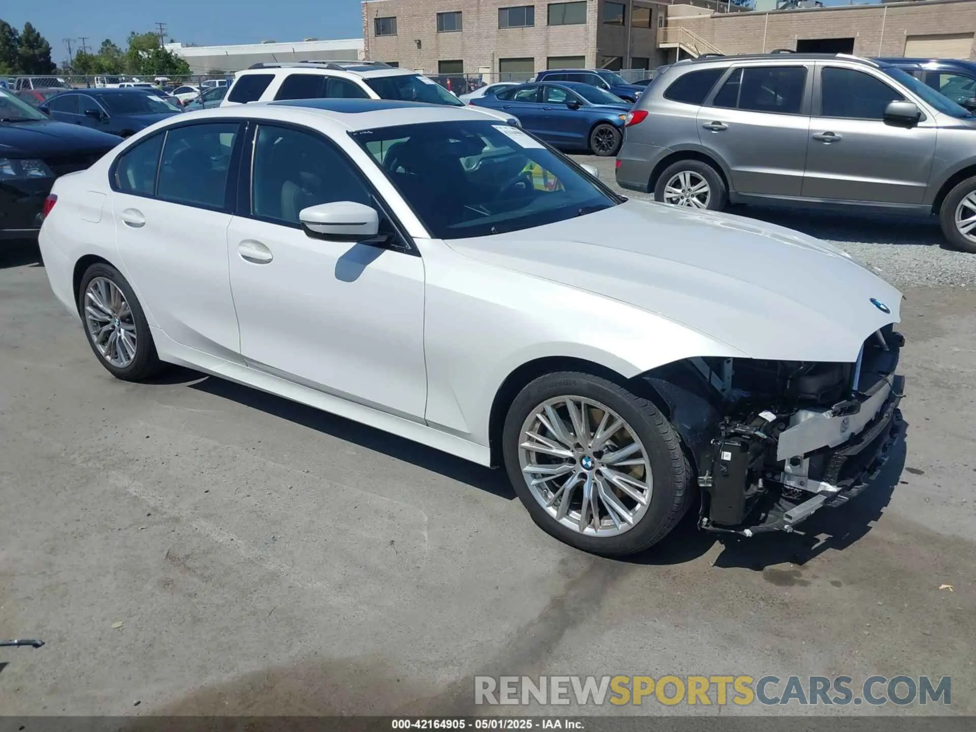 1 Photograph of a damaged car 3MW69FF07P8D18303 BMW 330I 2023