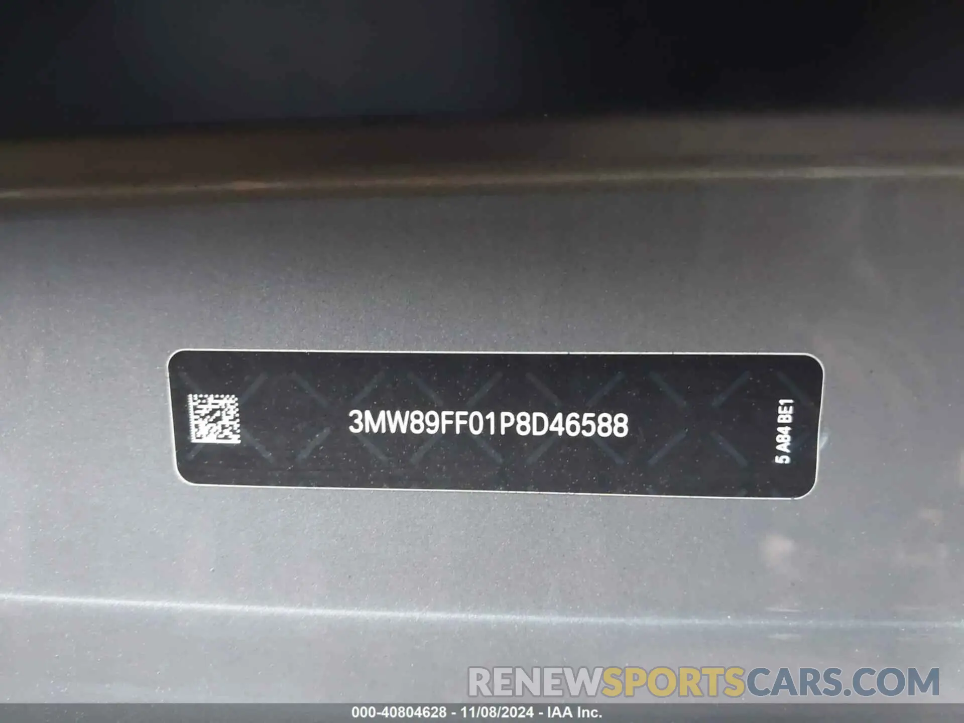19 Photograph of a damaged car 3MW89FF01P8D46588 BMW 330I 2023