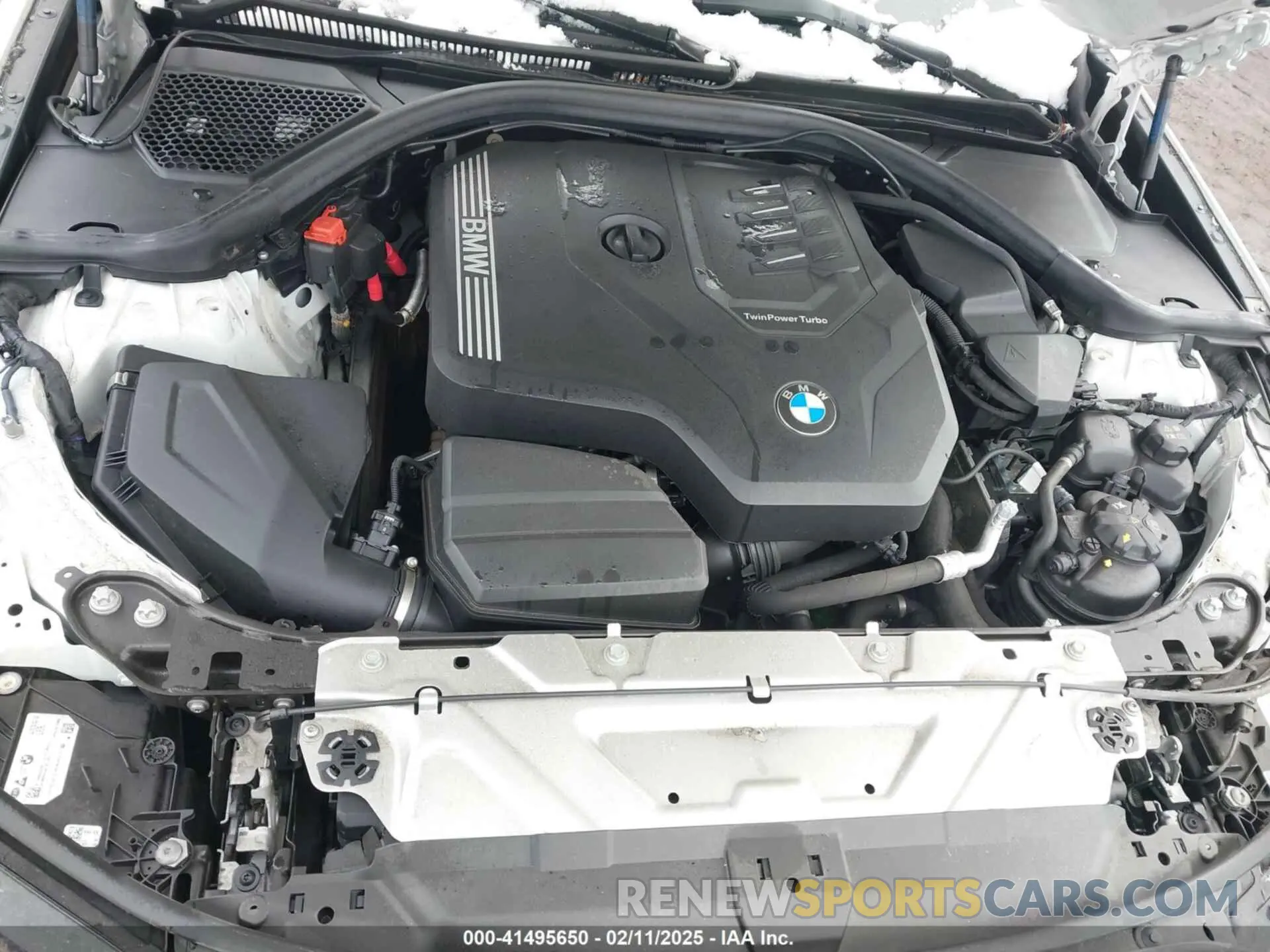 10 Photograph of a damaged car 3MW89FF03P8D62307 BMW 330I 2023