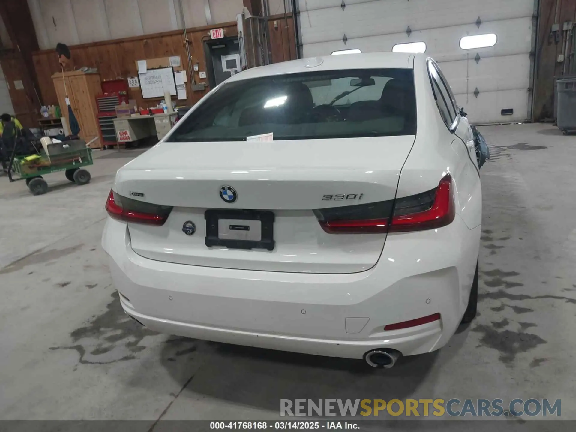 17 Photograph of a damaged car 3MW89FF04P8D68374 BMW 330I 2023