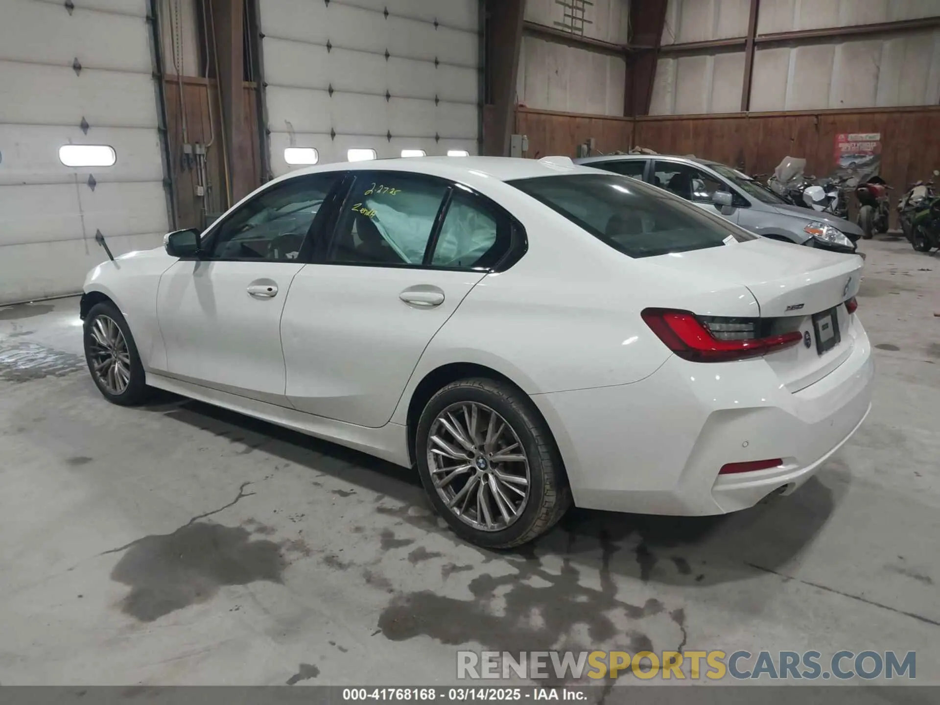 3 Photograph of a damaged car 3MW89FF04P8D68374 BMW 330I 2023