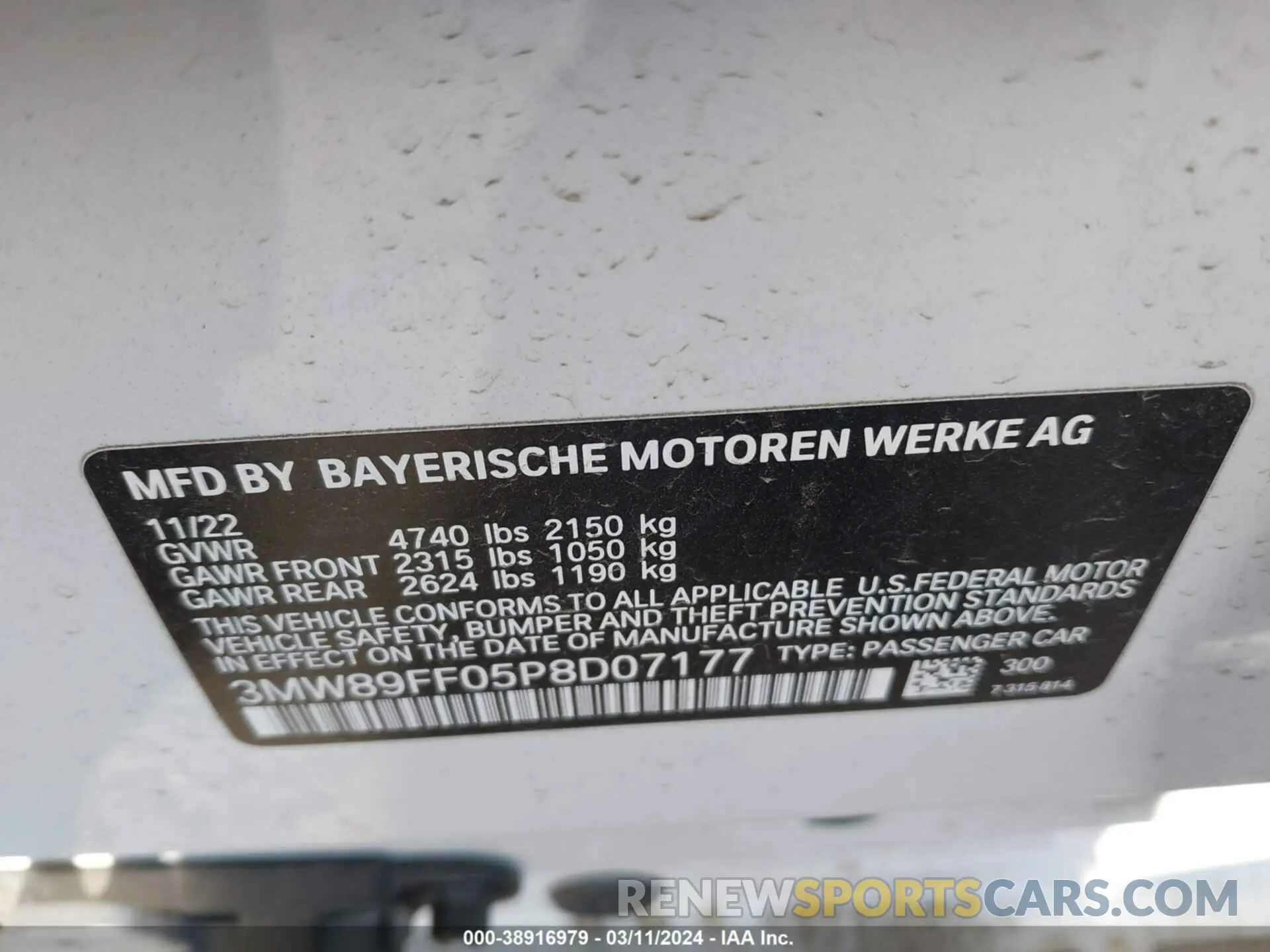 9 Photograph of a damaged car 3MW89FF05P8D07177 BMW 330I 2023