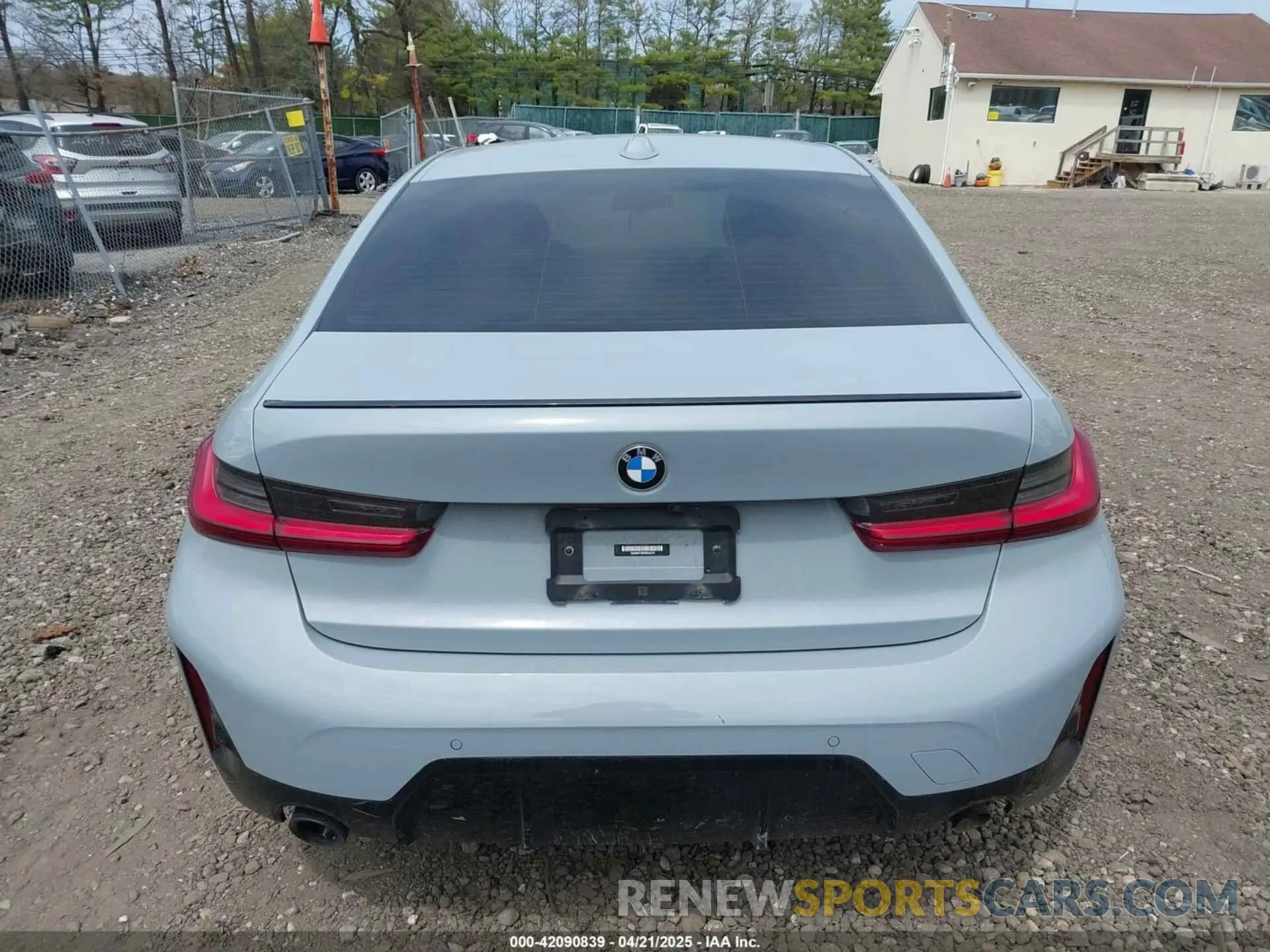 15 Photograph of a damaged car 3MW89FF06P8D32279 BMW 330I 2023
