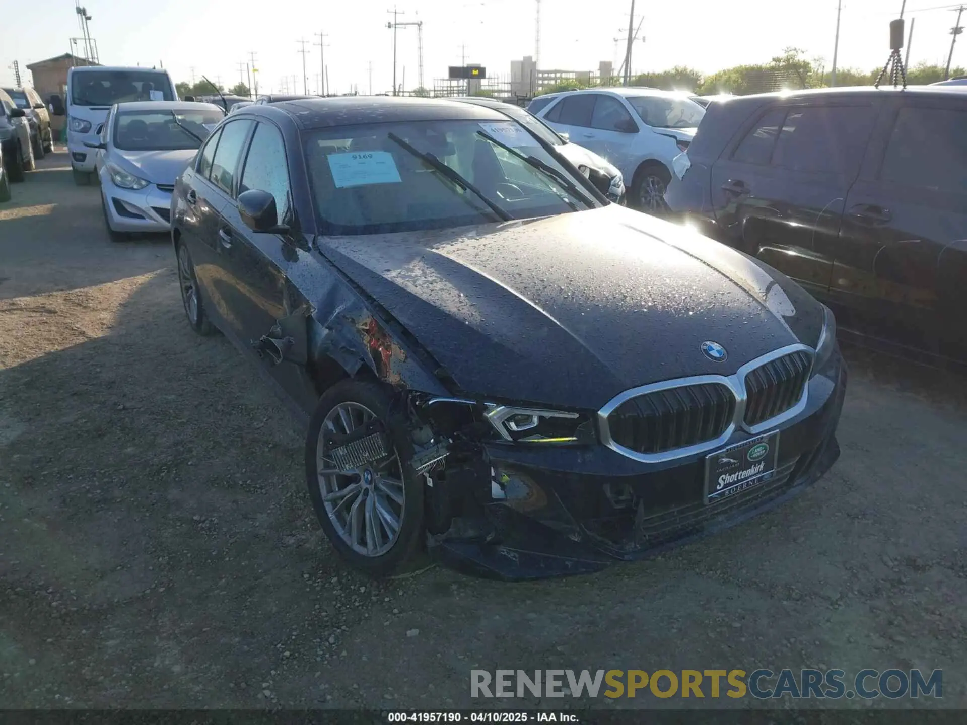 1 Photograph of a damaged car 3MW89FF09P8D19011 BMW 330I 2023