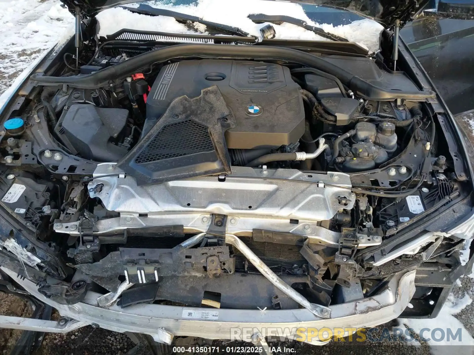 10 Photograph of a damaged car 3MW89FF0XP8C96189 BMW 330I 2023
