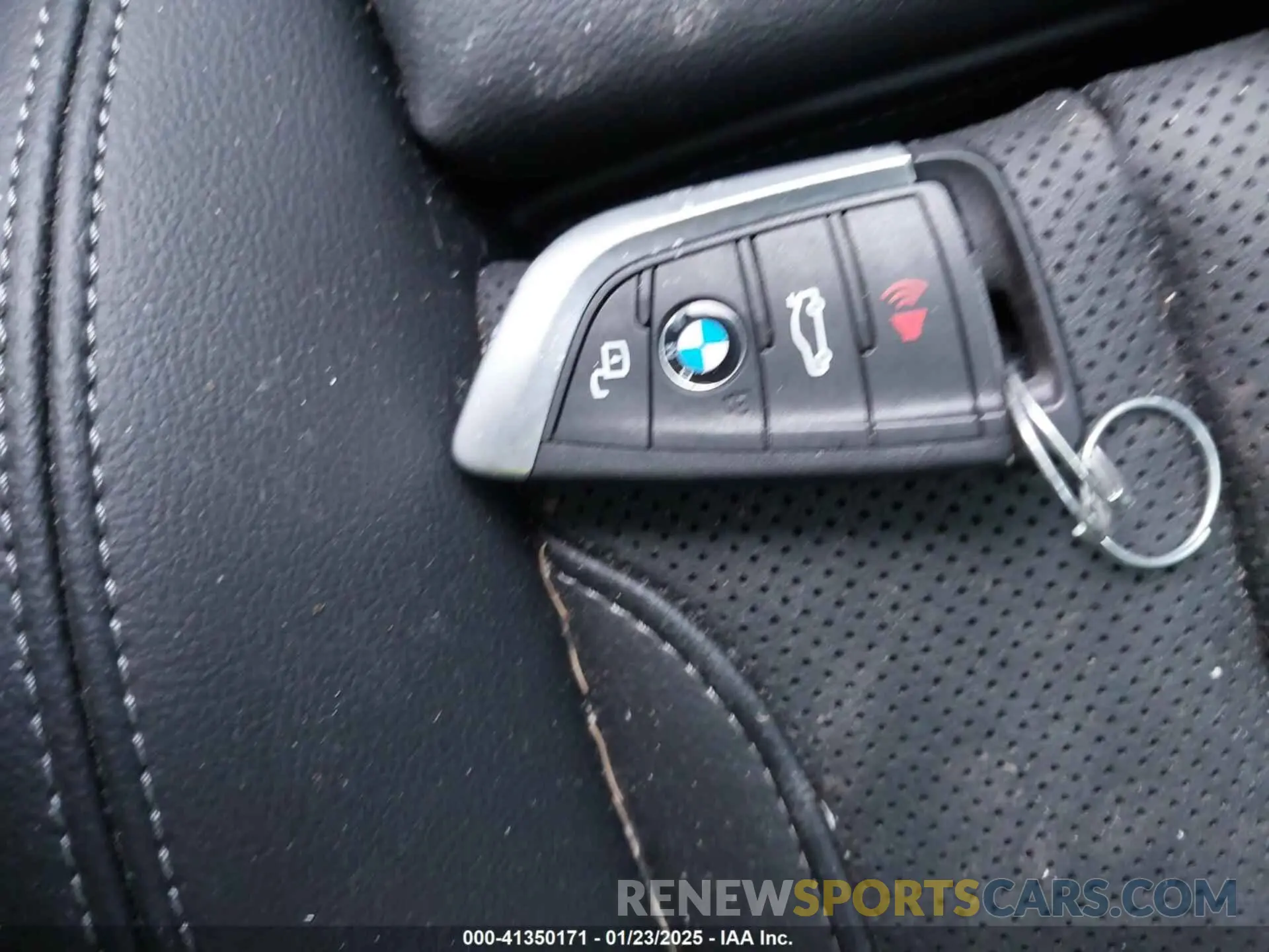 11 Photograph of a damaged car 3MW89FF0XP8C96189 BMW 330I 2023