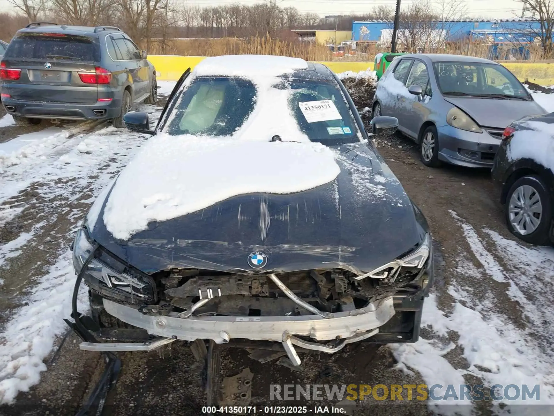 12 Photograph of a damaged car 3MW89FF0XP8C96189 BMW 330I 2023