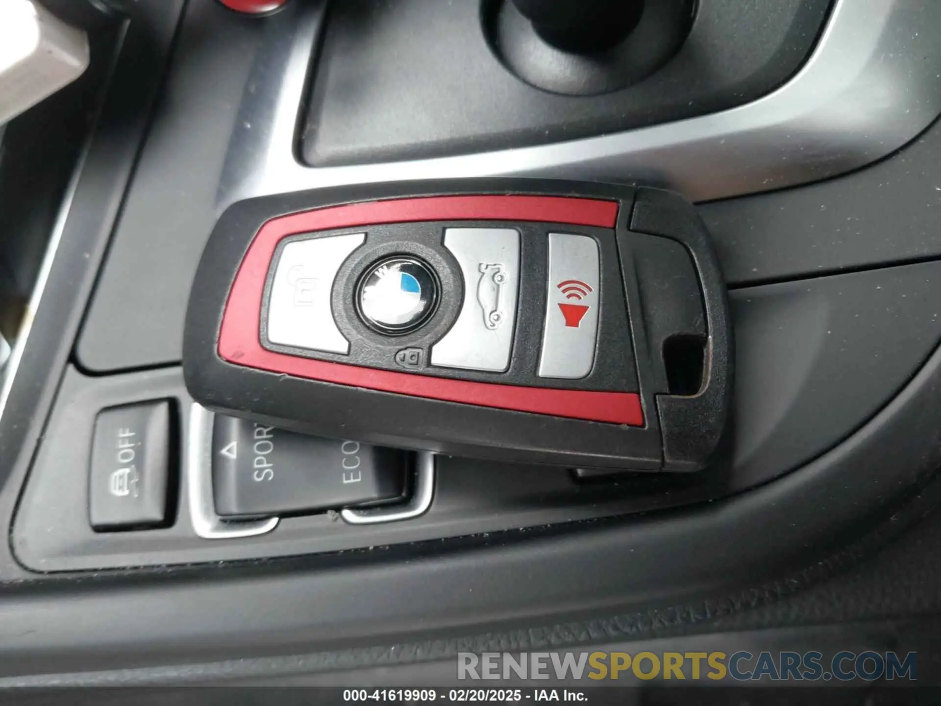 11 Photograph of a damaged car WBA8Z9C5XKB220819 BMW 330I GRAN TURISMO 2019