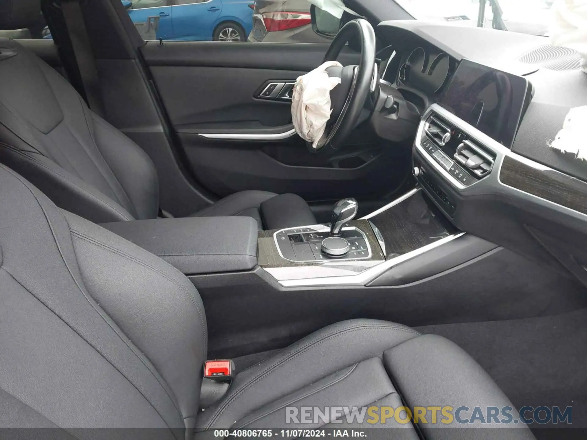 5 Photograph of a damaged car 3MW5R7J05L8B19544 BMW 330XI 2020