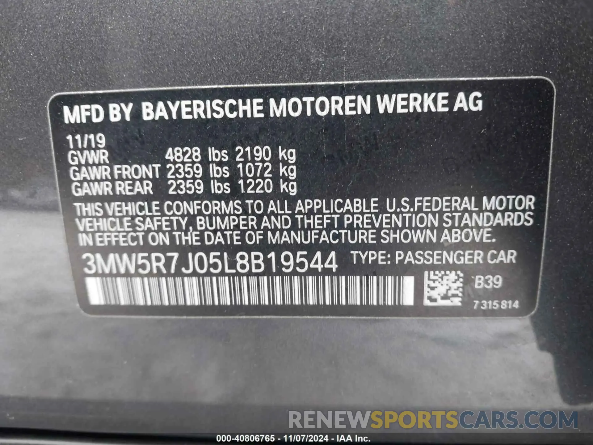9 Photograph of a damaged car 3MW5R7J05L8B19544 BMW 330XI 2020