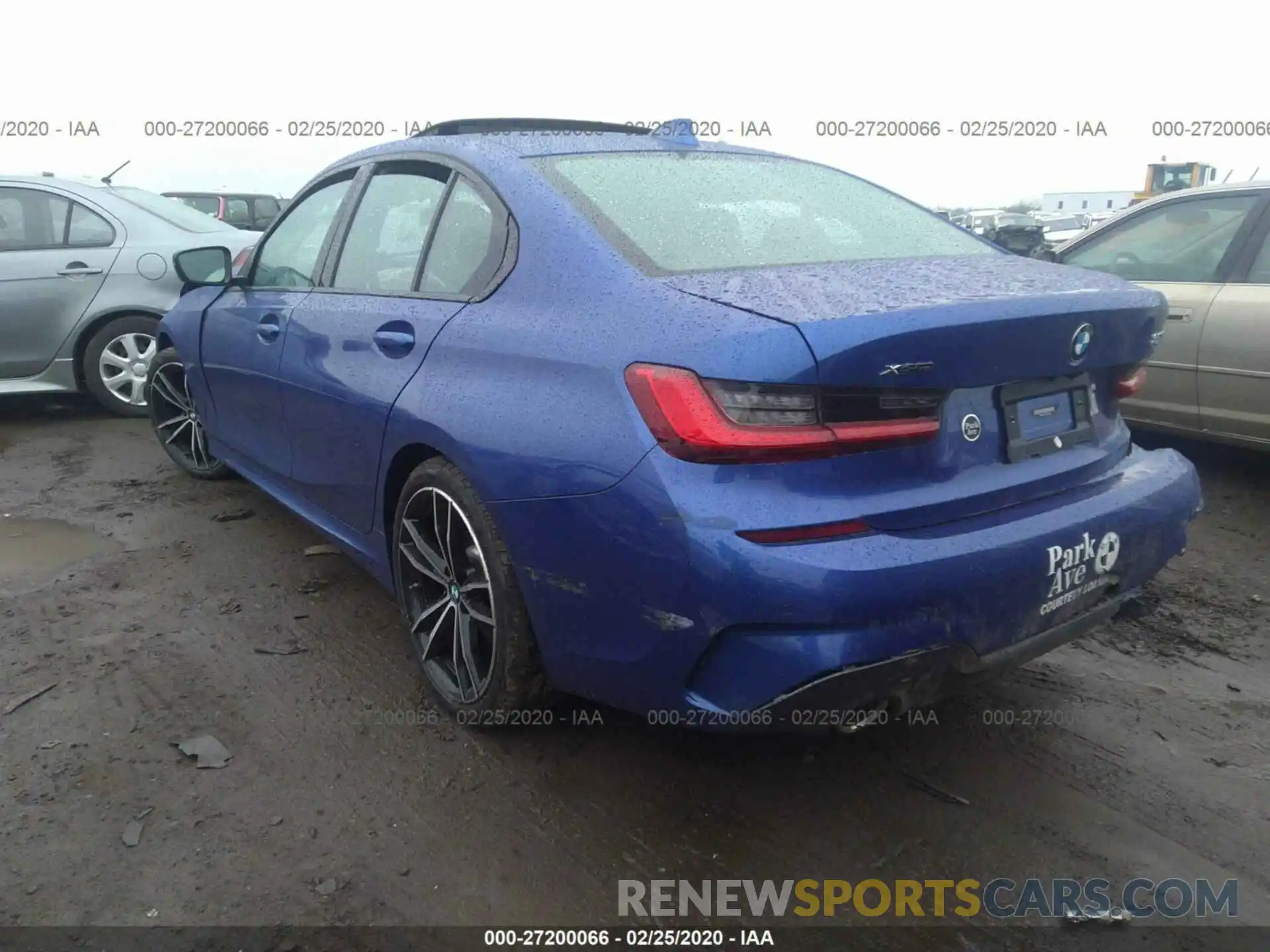 3 Photograph of a damaged car WBA5R7C03LFH98236 BMW 330XI 2020