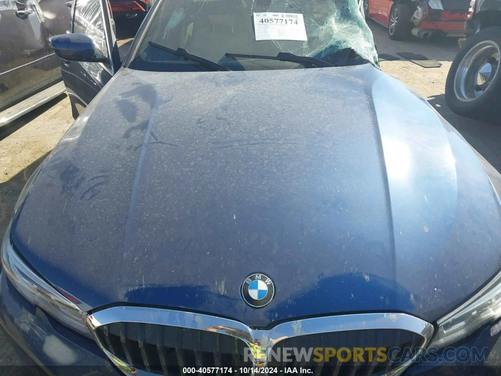 10 Photograph of a damaged car 3MW5R7J08M8B89444 BMW 330XI 2021