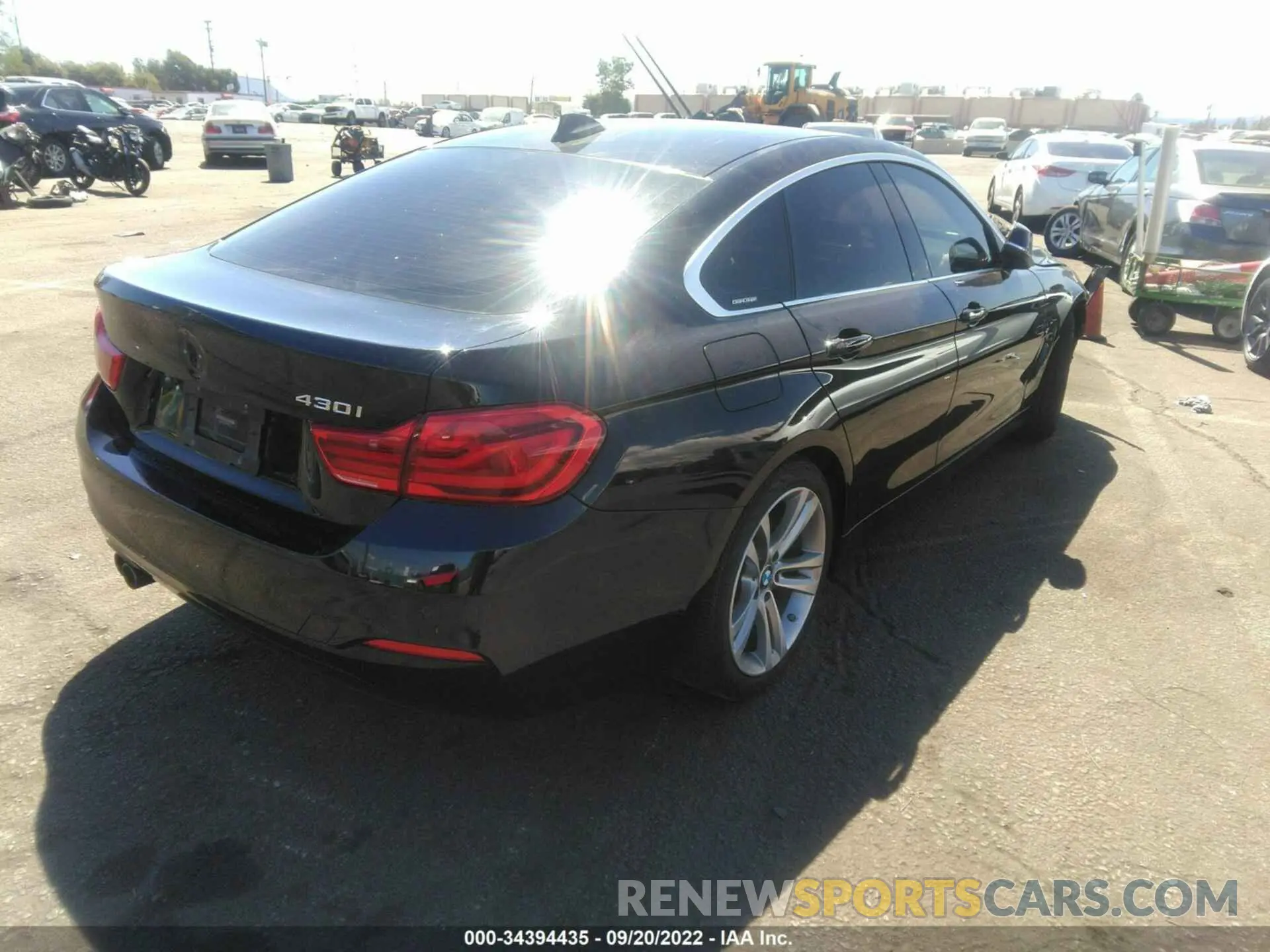 4 Photograph of a damaged car WBA4J1C51KBM16977 BMW 4 SERIES 2019