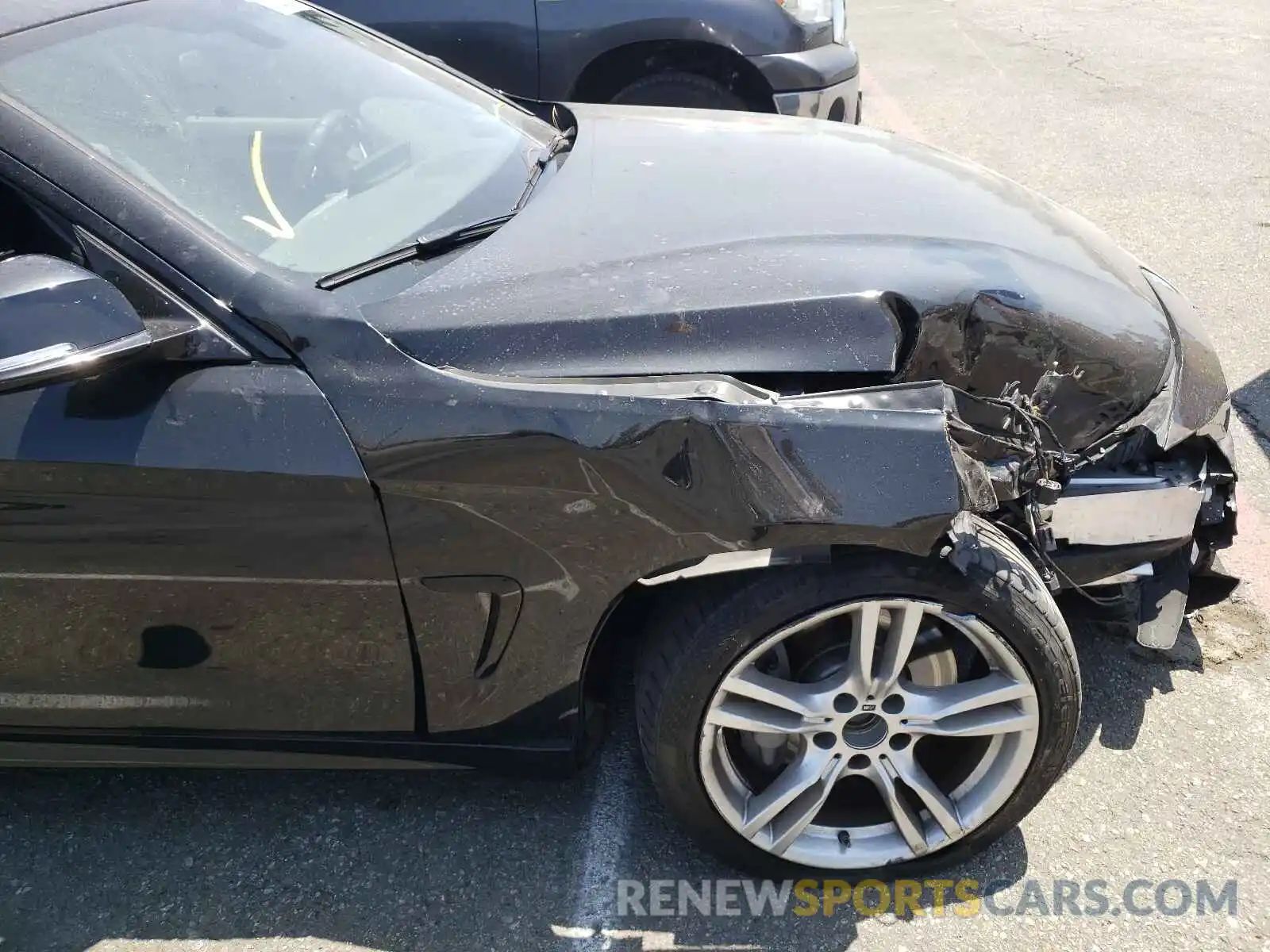 9 Photograph of a damaged car WBA4J1C51KBM18504 BMW 4 SERIES 2019