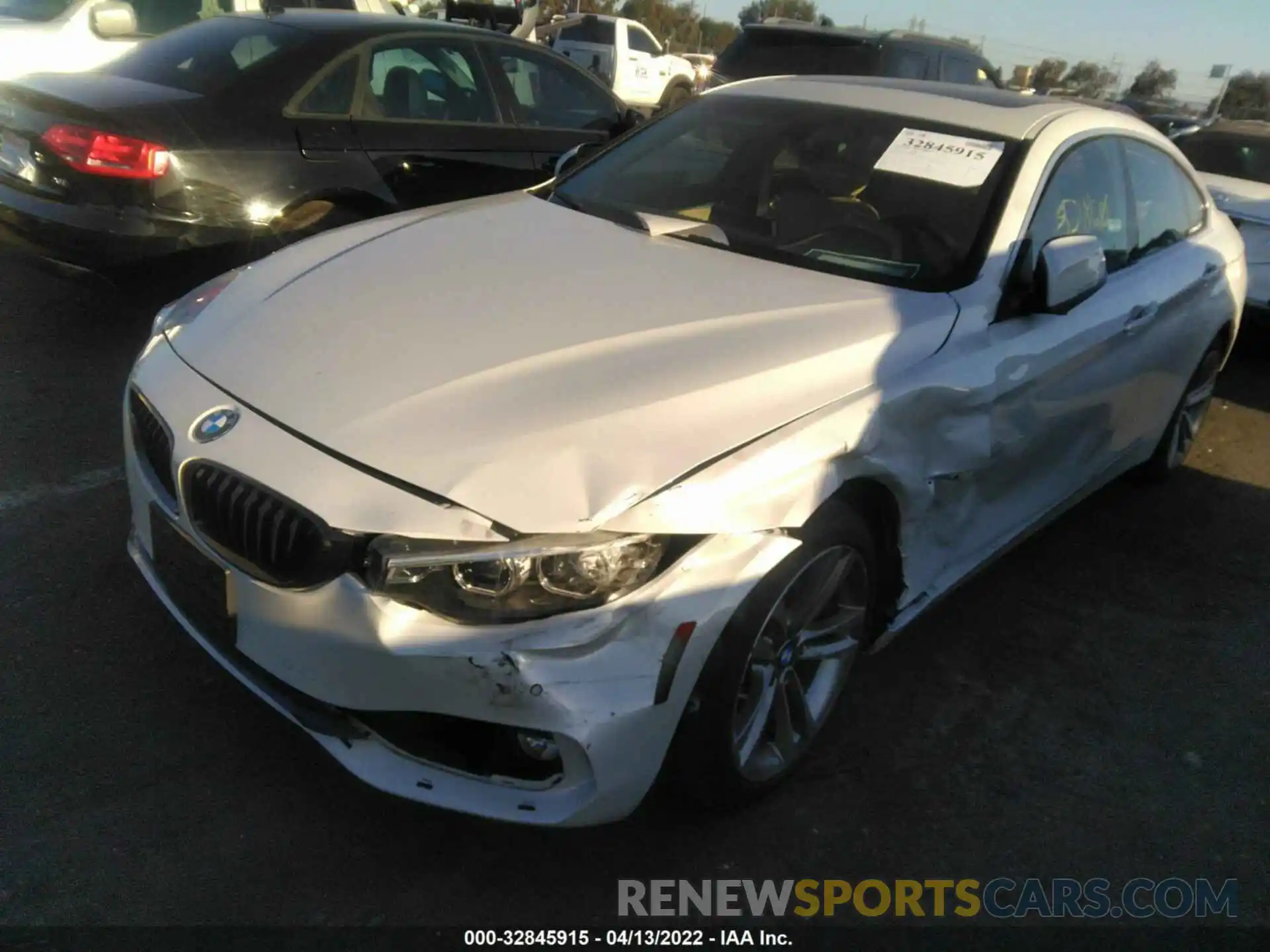 2 Photograph of a damaged car WBA4J1C52KBM12324 BMW 4 SERIES 2019