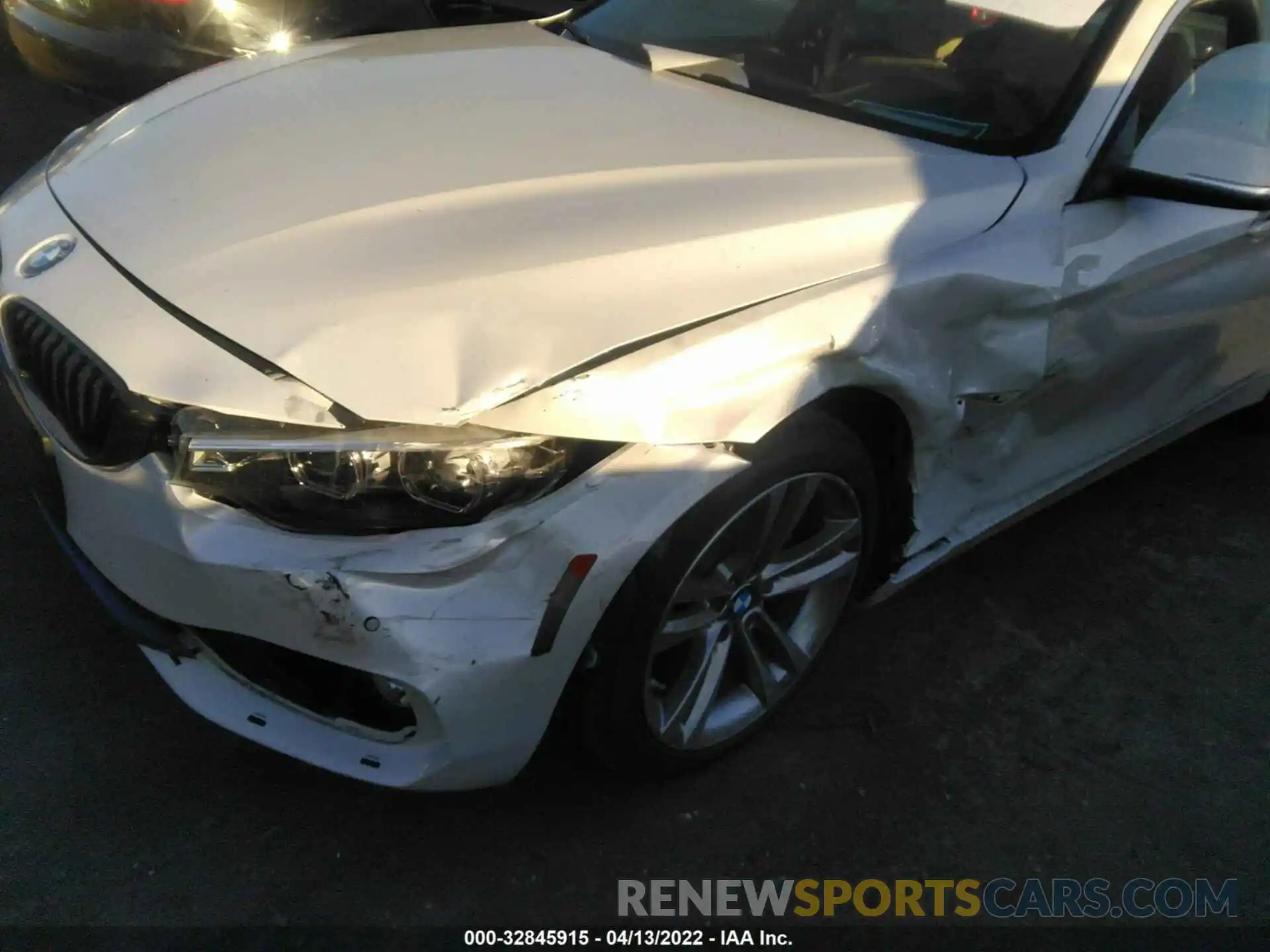 6 Photograph of a damaged car WBA4J1C52KBM12324 BMW 4 SERIES 2019