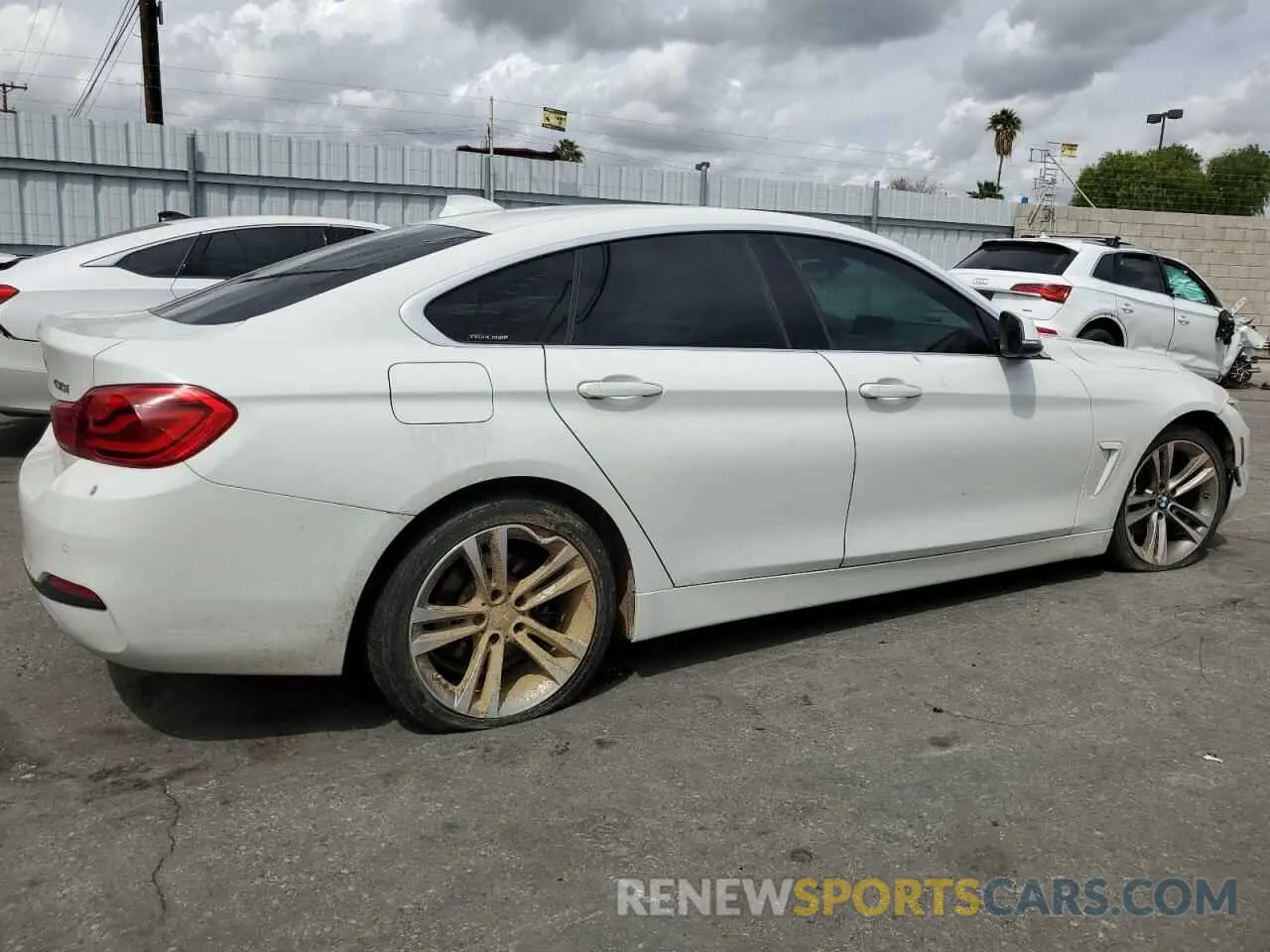 3 Photograph of a damaged car WBA4J1C52KBM16552 BMW 4 SERIES 2019