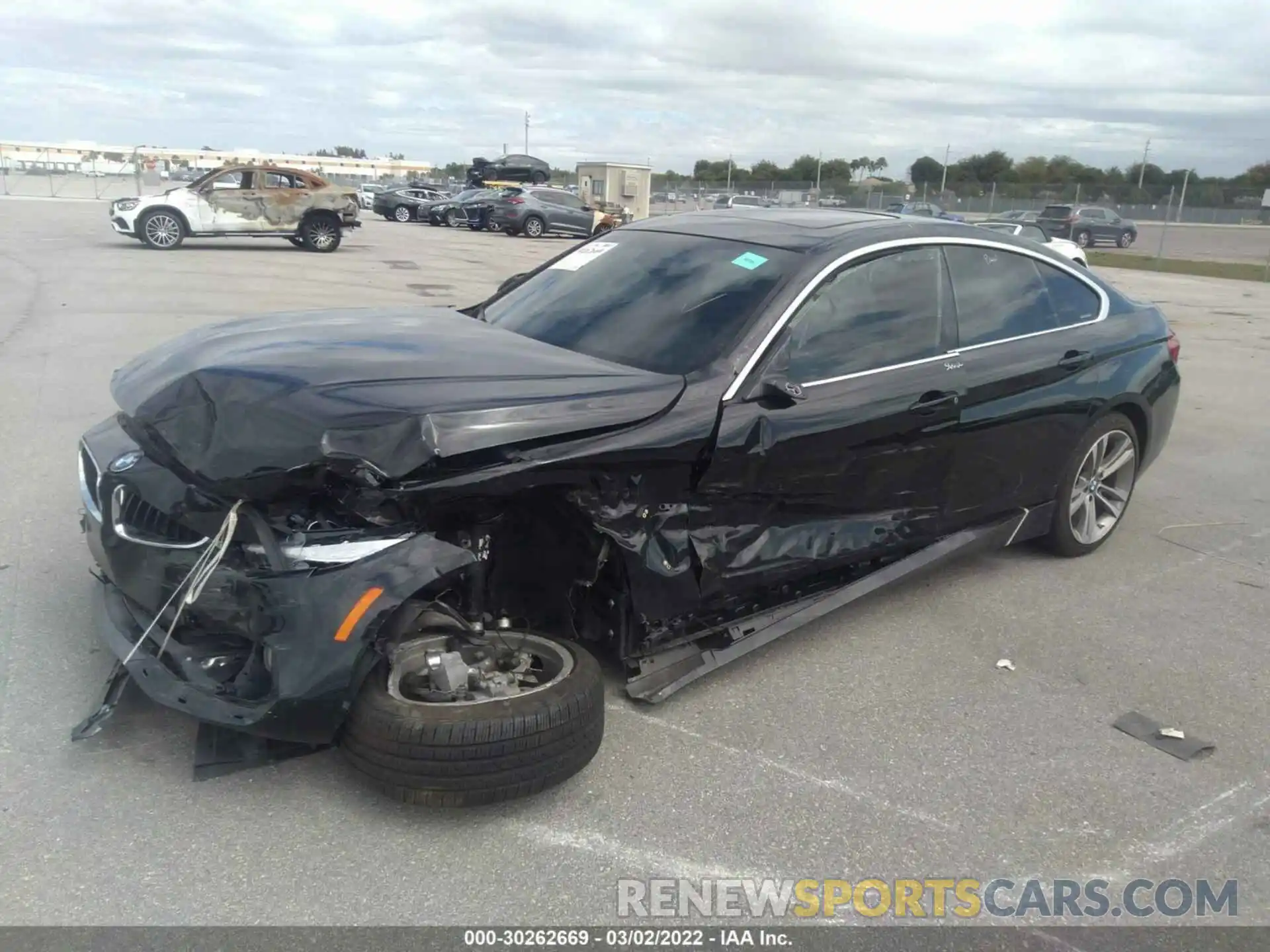 2 Photograph of a damaged car WBA4J1C55KBM13130 BMW 4 SERIES 2019