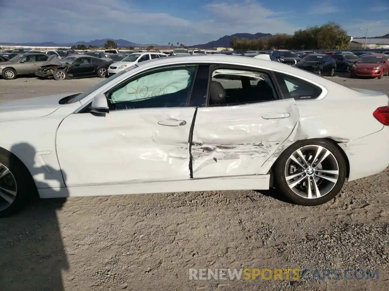 9 Photograph of a damaged car WBA4J1C55KBM18120 BMW 4 SERIES 2019