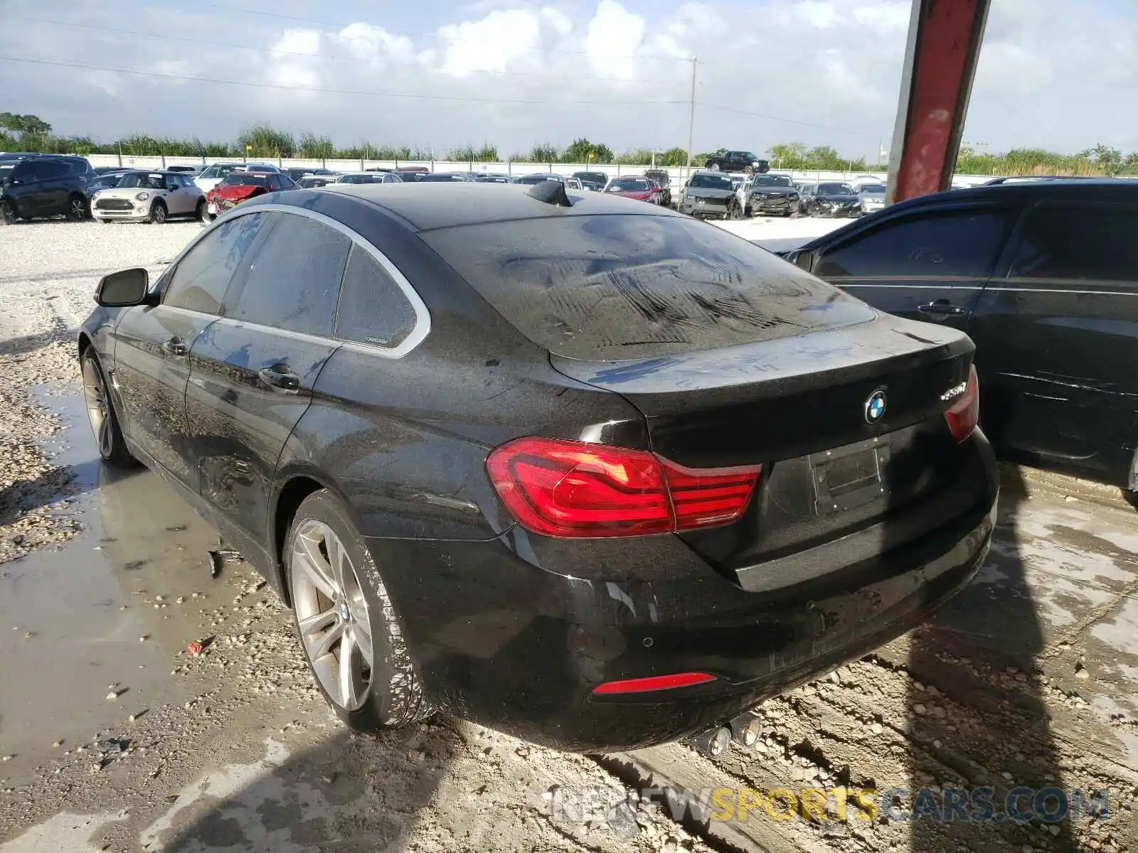 3 Photograph of a damaged car WBA4J1C56KBM16618 BMW 4 SERIES 2019