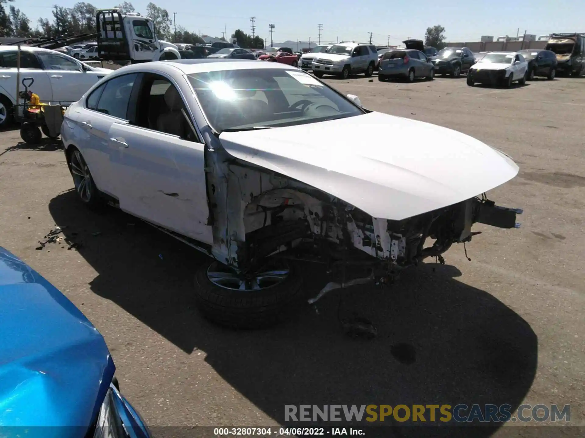 1 Photograph of a damaged car WBA4J1C56KBM18496 BMW 4 SERIES 2019