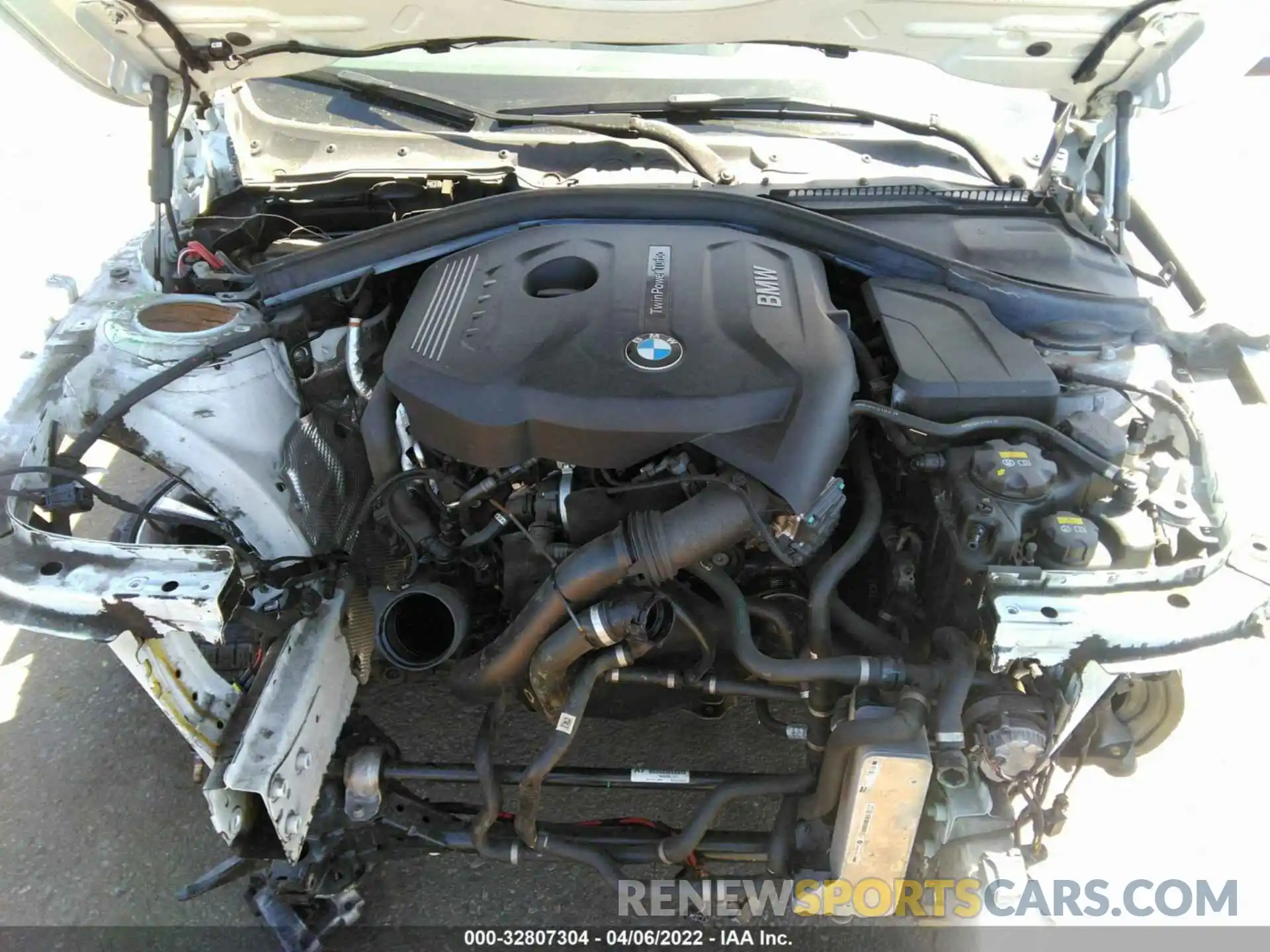 10 Photograph of a damaged car WBA4J1C56KBM18496 BMW 4 SERIES 2019