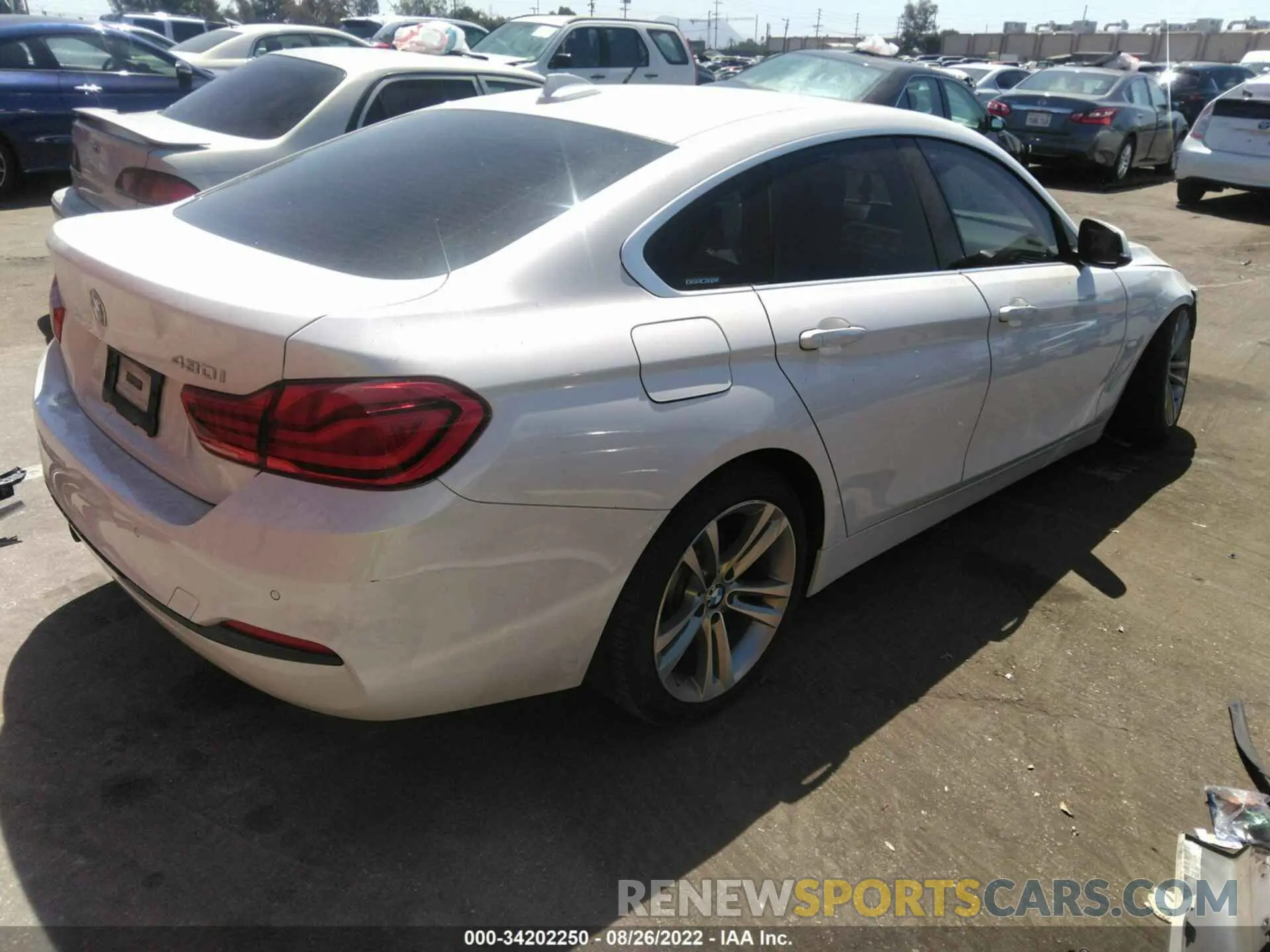 4 Photograph of a damaged car WBA4J1C57KBM14277 BMW 4 SERIES 2019