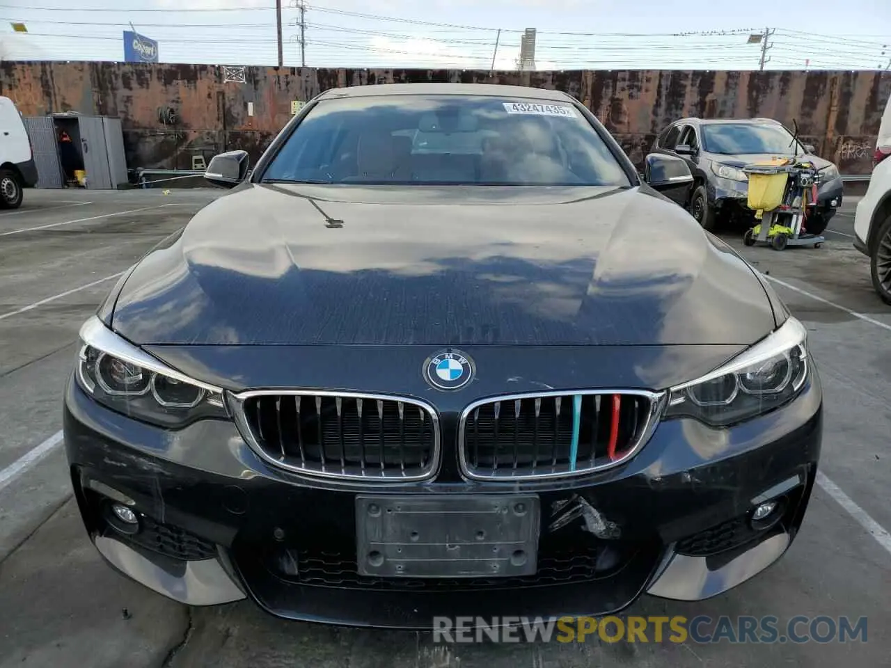 5 Photograph of a damaged car WBA4J1C57KBM16093 BMW 4 SERIES 2019