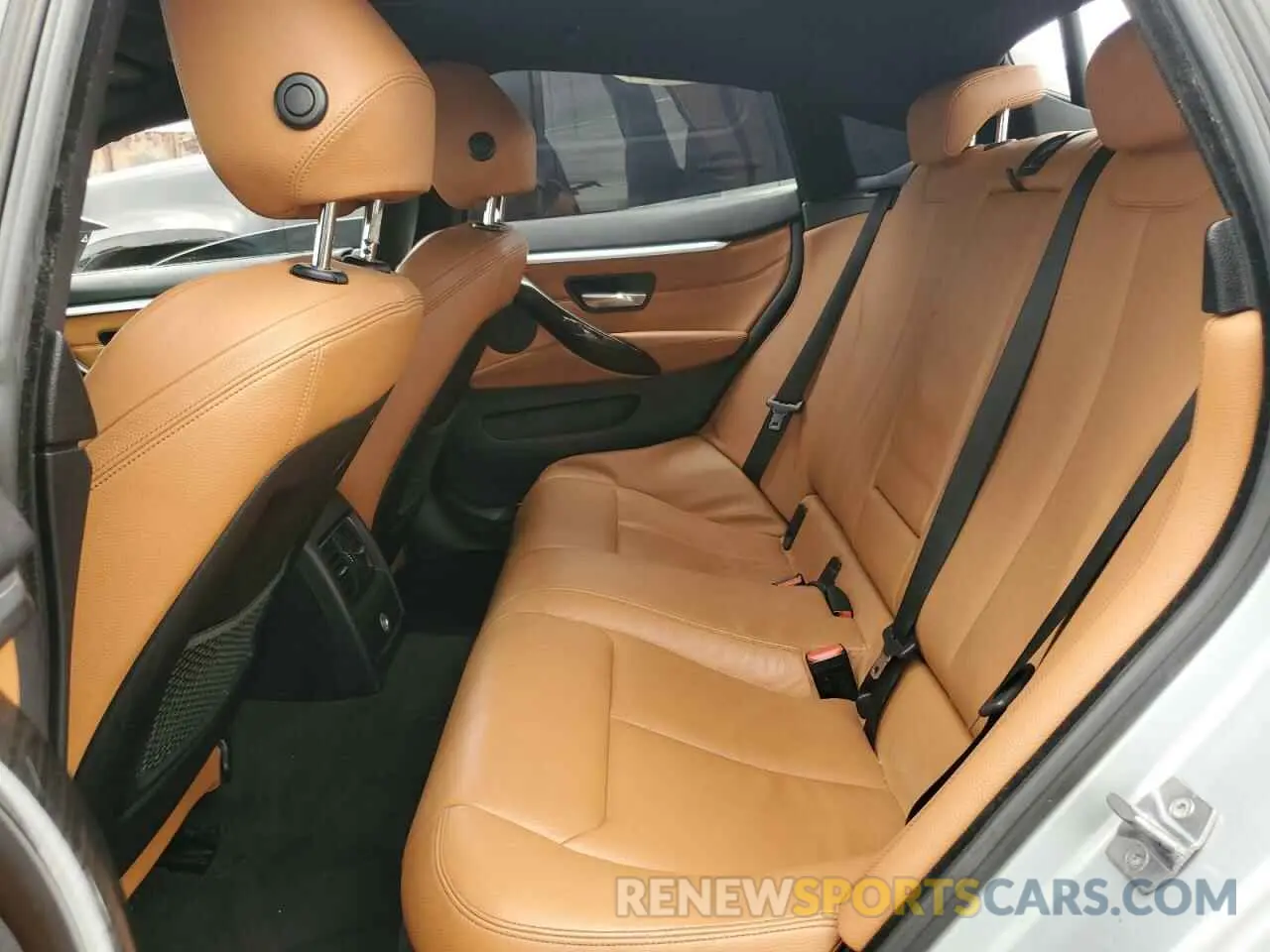 10 Photograph of a damaged car WBA4J1C58KBM12201 BMW 4 SERIES 2019