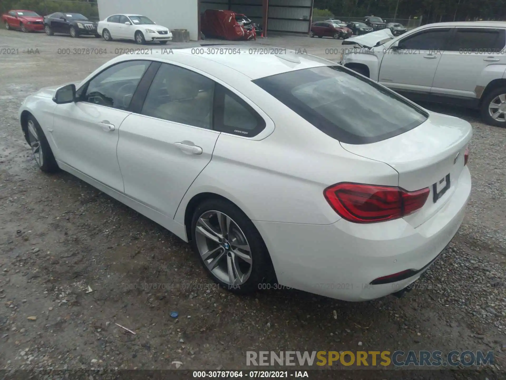 3 Photograph of a damaged car WBA4J1C58KBM17432 BMW 4 SERIES 2019