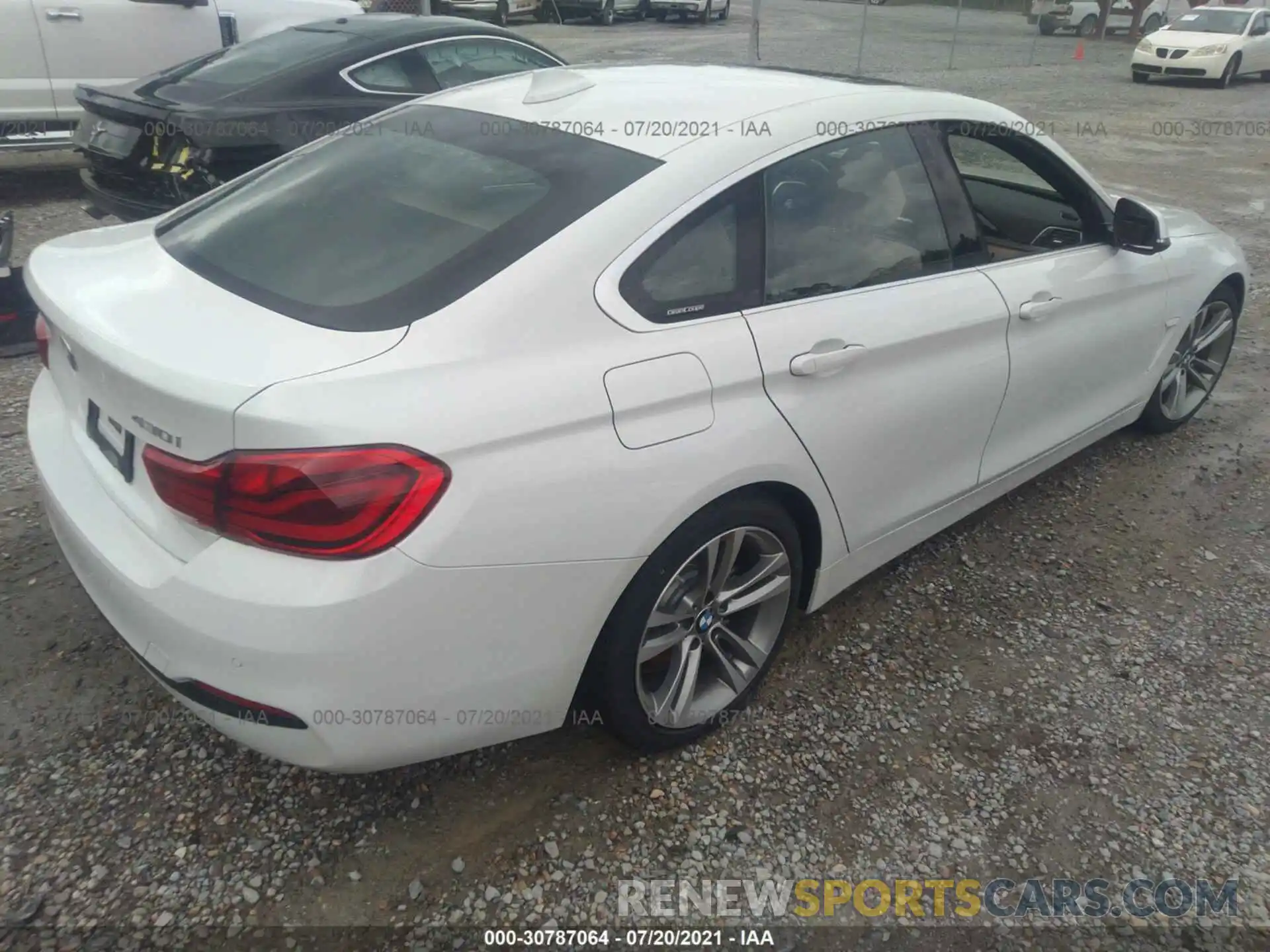 4 Photograph of a damaged car WBA4J1C58KBM17432 BMW 4 SERIES 2019