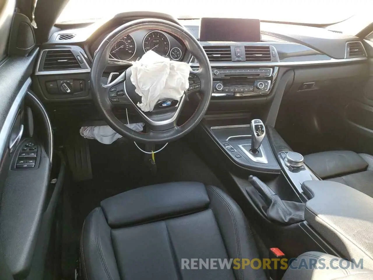 8 Photograph of a damaged car WBA4J1C59KBM13082 BMW 4 SERIES 2019